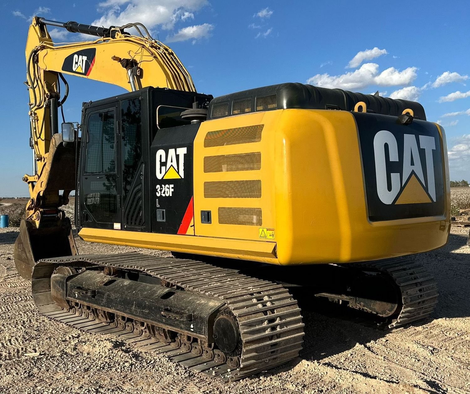 gallery 2018 Caterpillar 326F L excavator