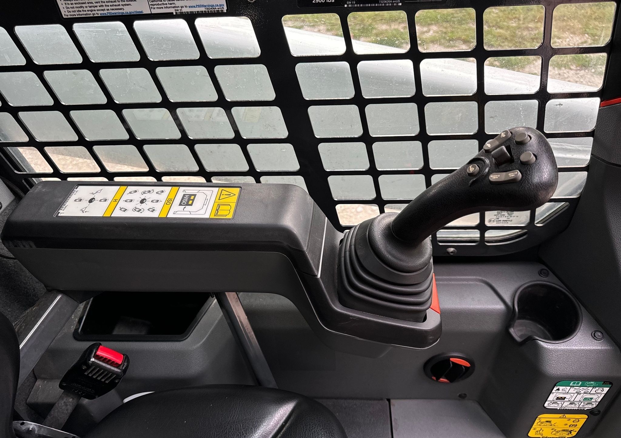 gallery 2022 Bobcat T76 R-Series tracked skid steer loader