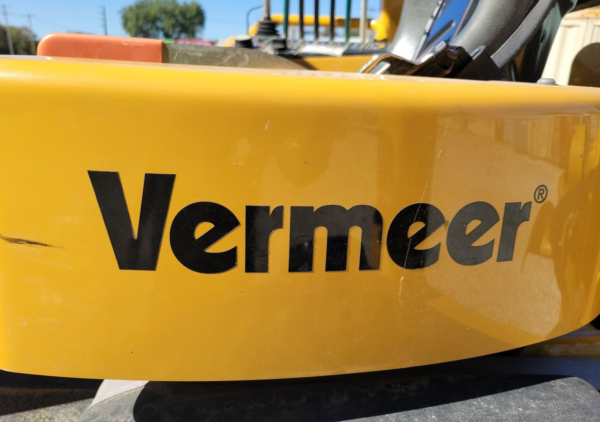gallery 2017 Vermeer RTX750 trencher
