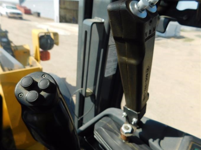 gallery 2014 John Deere 524K High Lift Wheel Loader