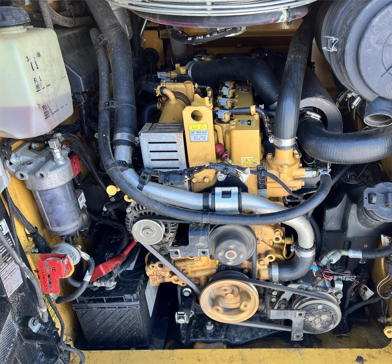 gallery 2019 Caterpillar 289D Skid Steer