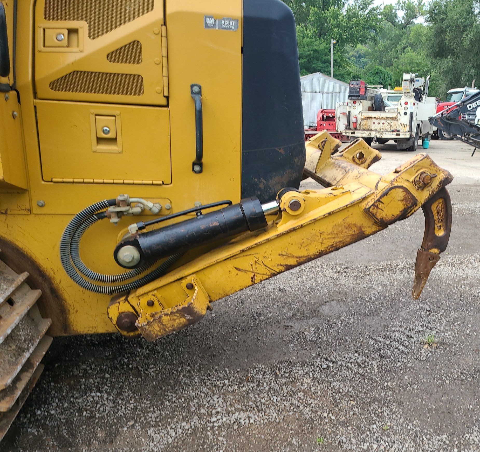 gallery 2008 Caterpillar 963D track loader