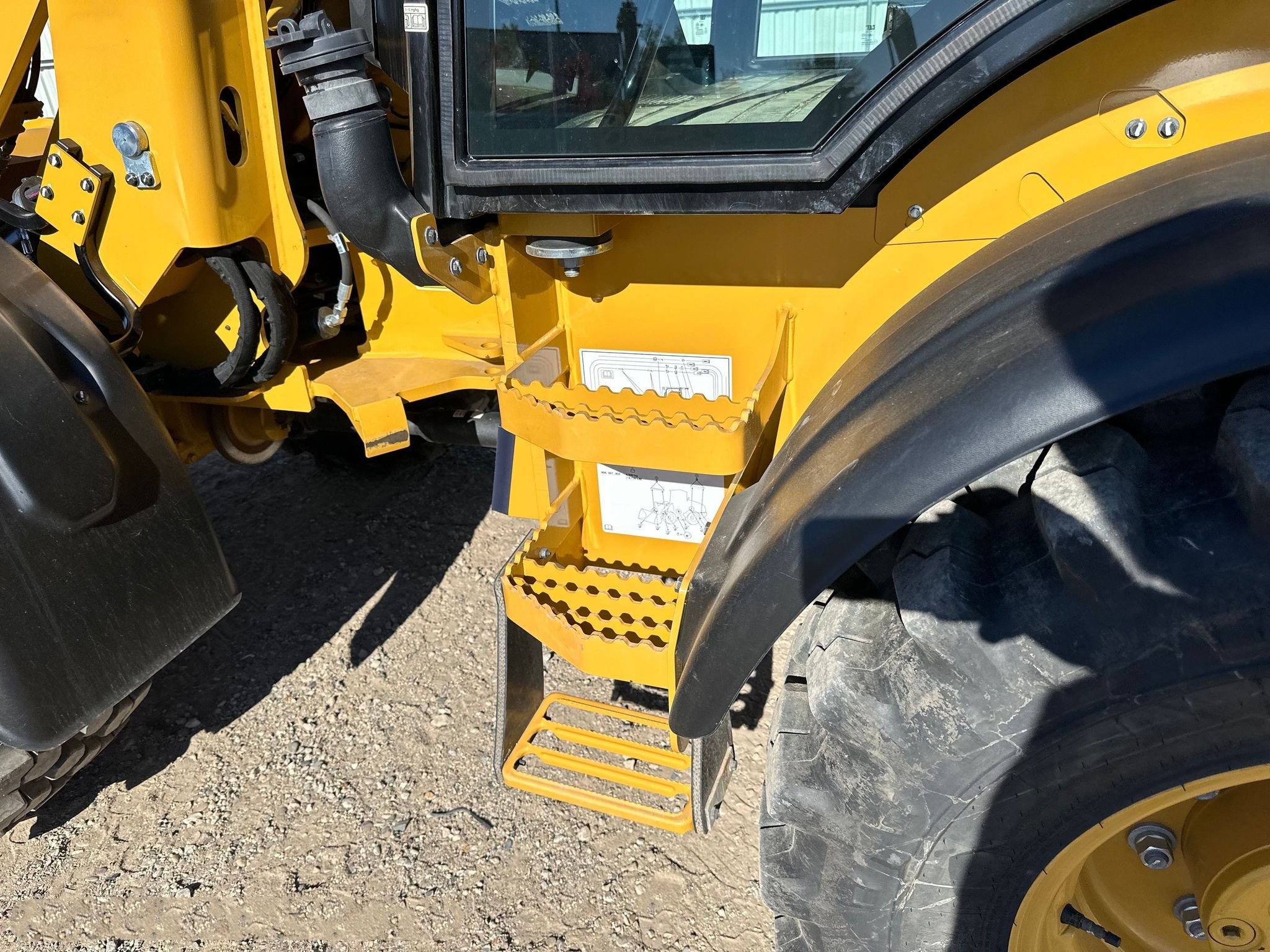 gallery 2023 Caterpillar 908 wheel loader