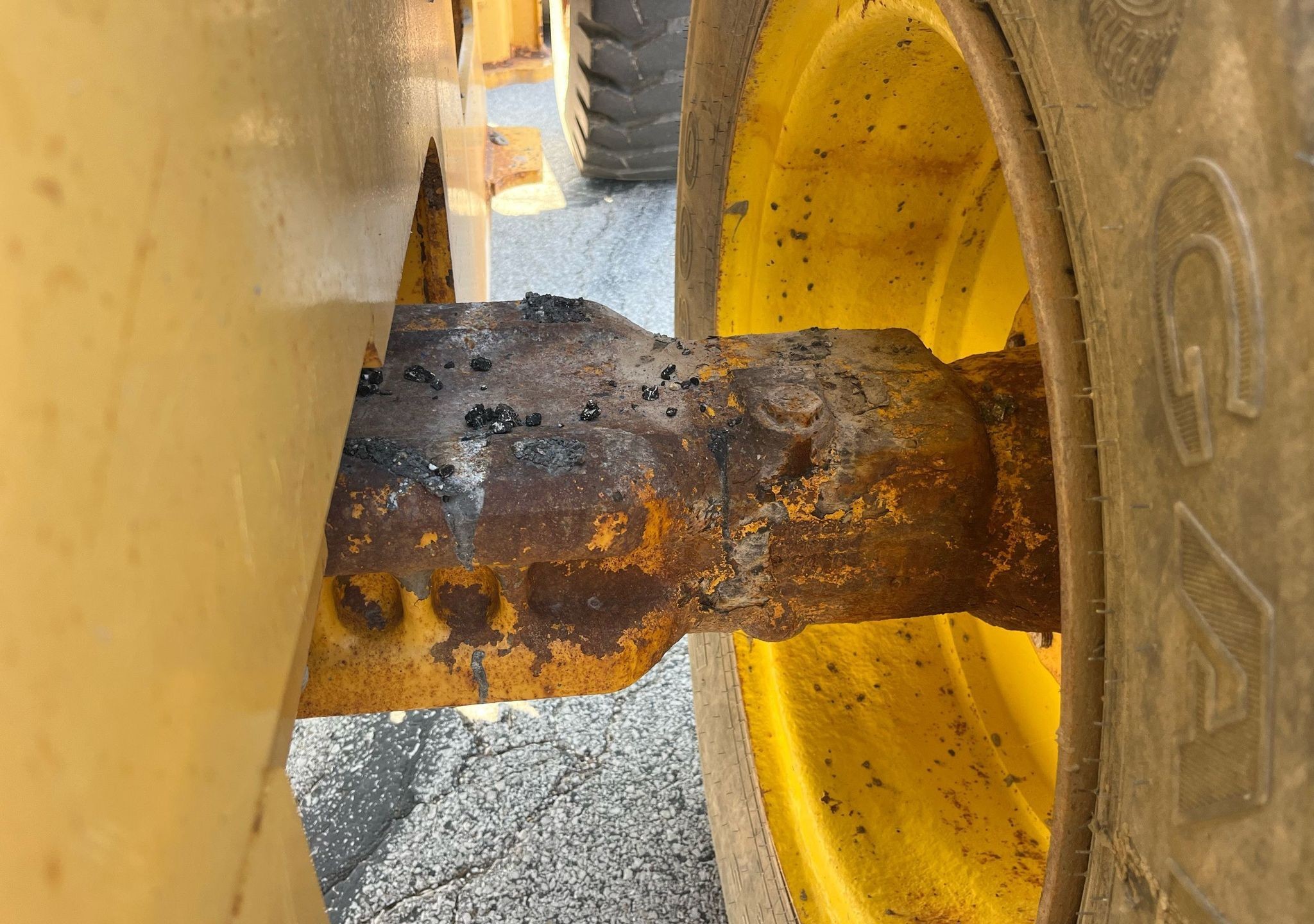 gallery 2005 John Deere 544J wheel loader