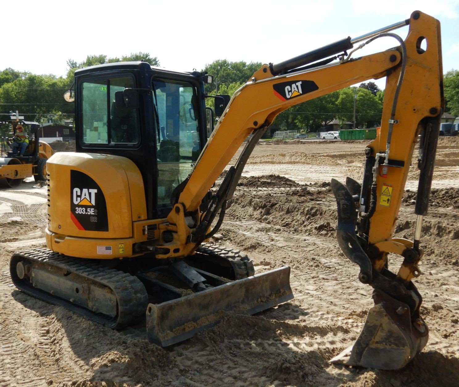 gallery 2017 Caterpillar 303.5 E2  mini excavator