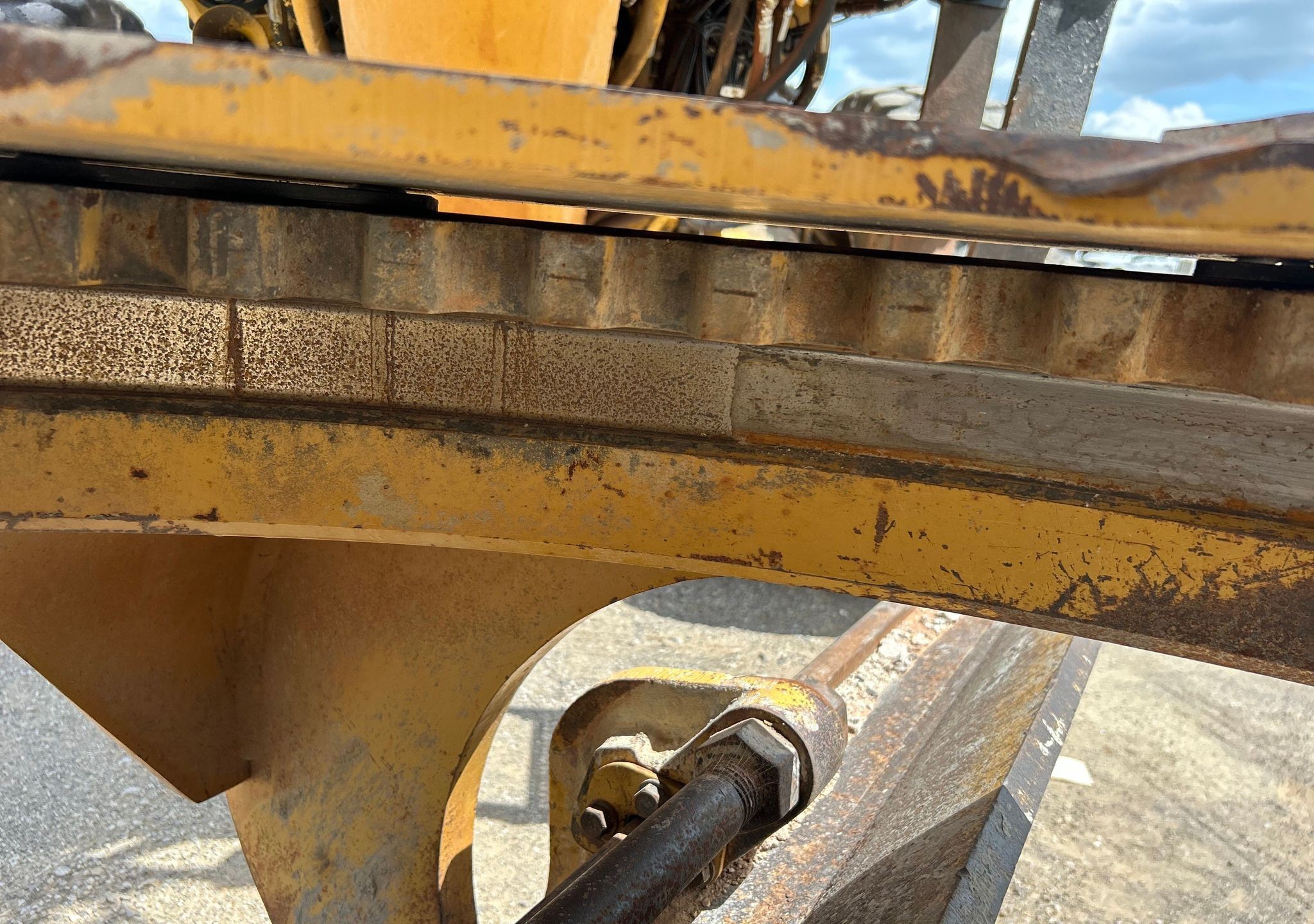 gallery 2006 Caterpillar 160H VHP Plus motor grader