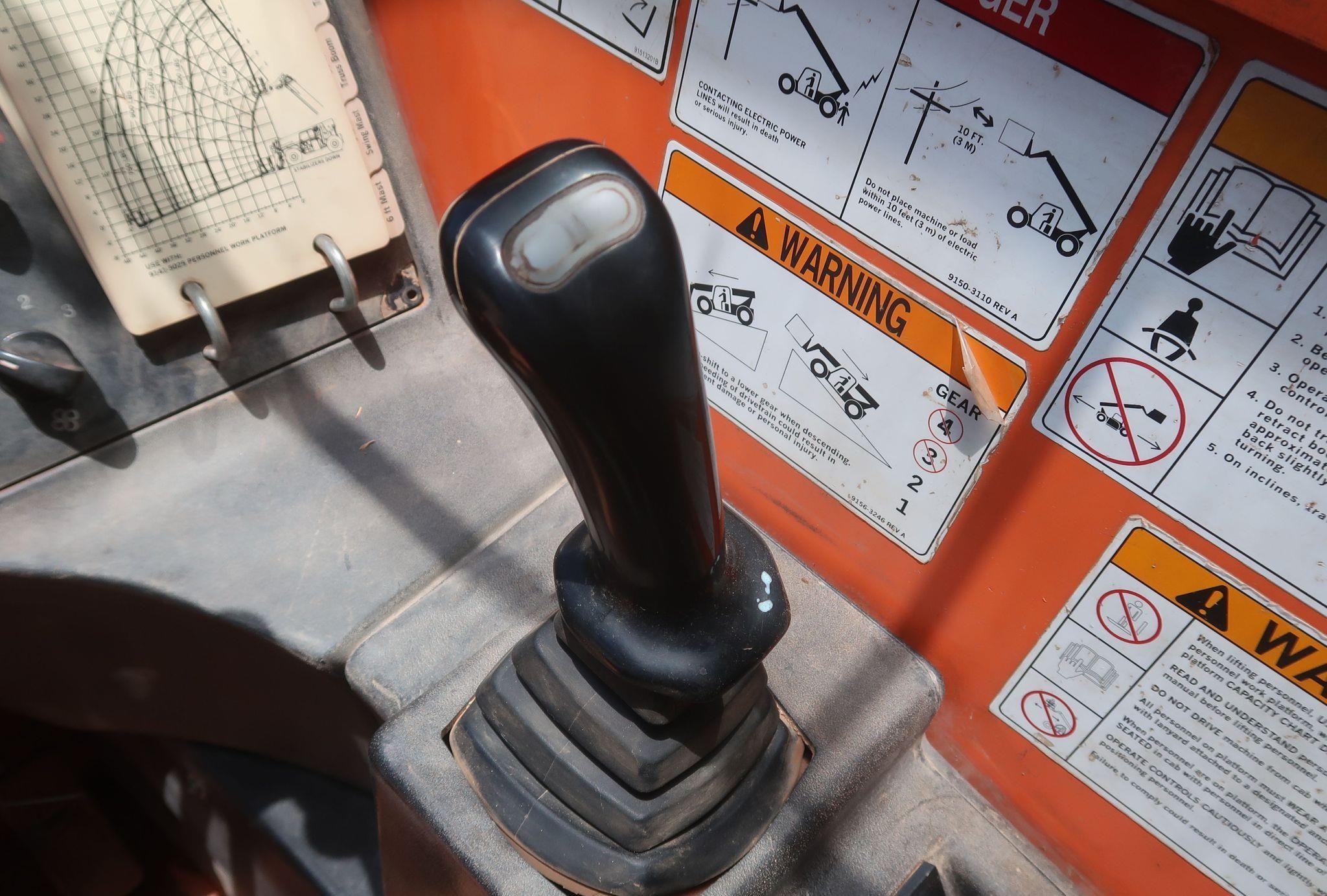 gallery 2008 JLG G12-55A  telehandler