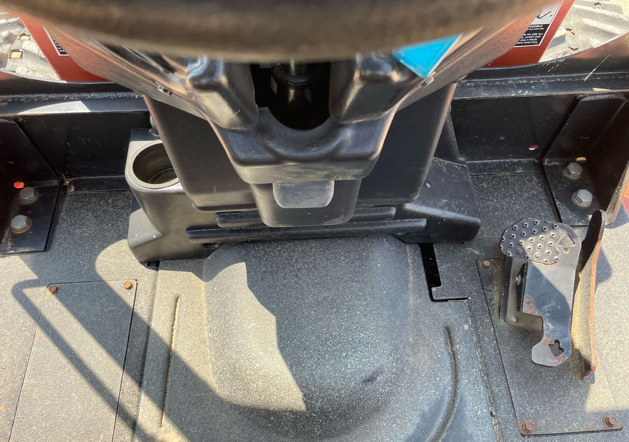 gallery 2011 Ditch Witch RT115 Quad vibratory cable plow