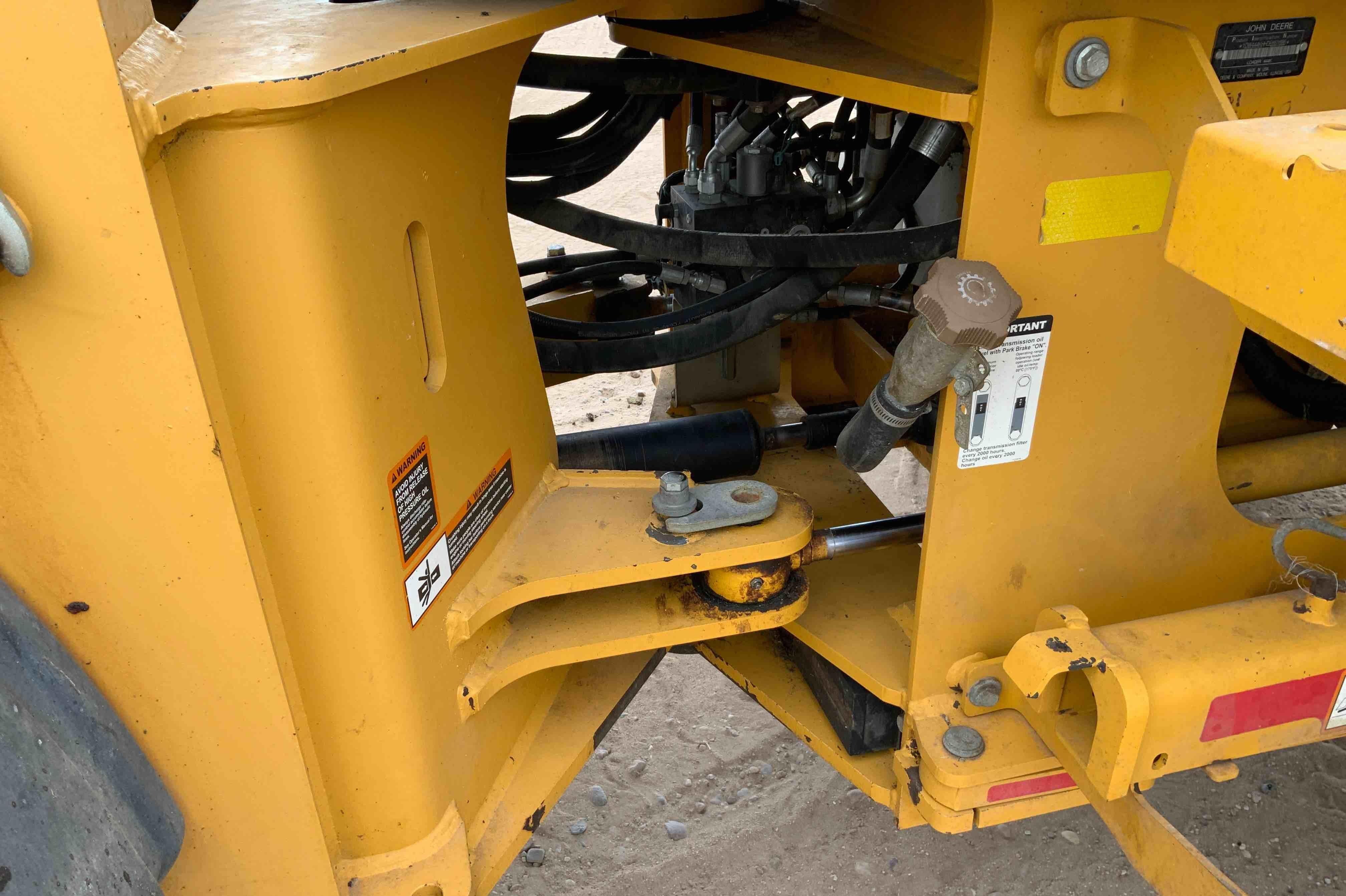 gallery John Deere 444K High Lift Wheel Loader