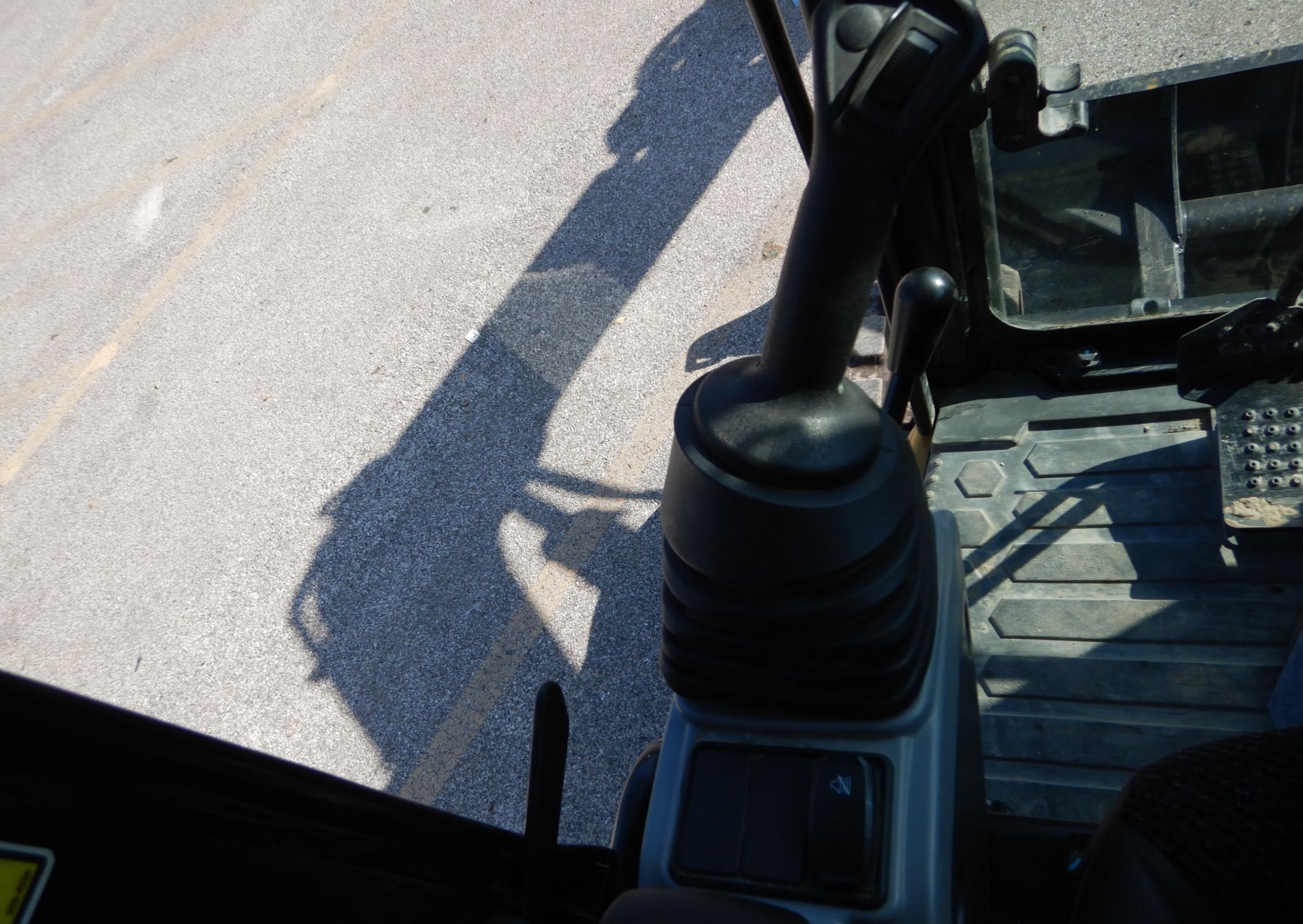 gallery 2018 Caterpillar 305E2 CR mini excavator