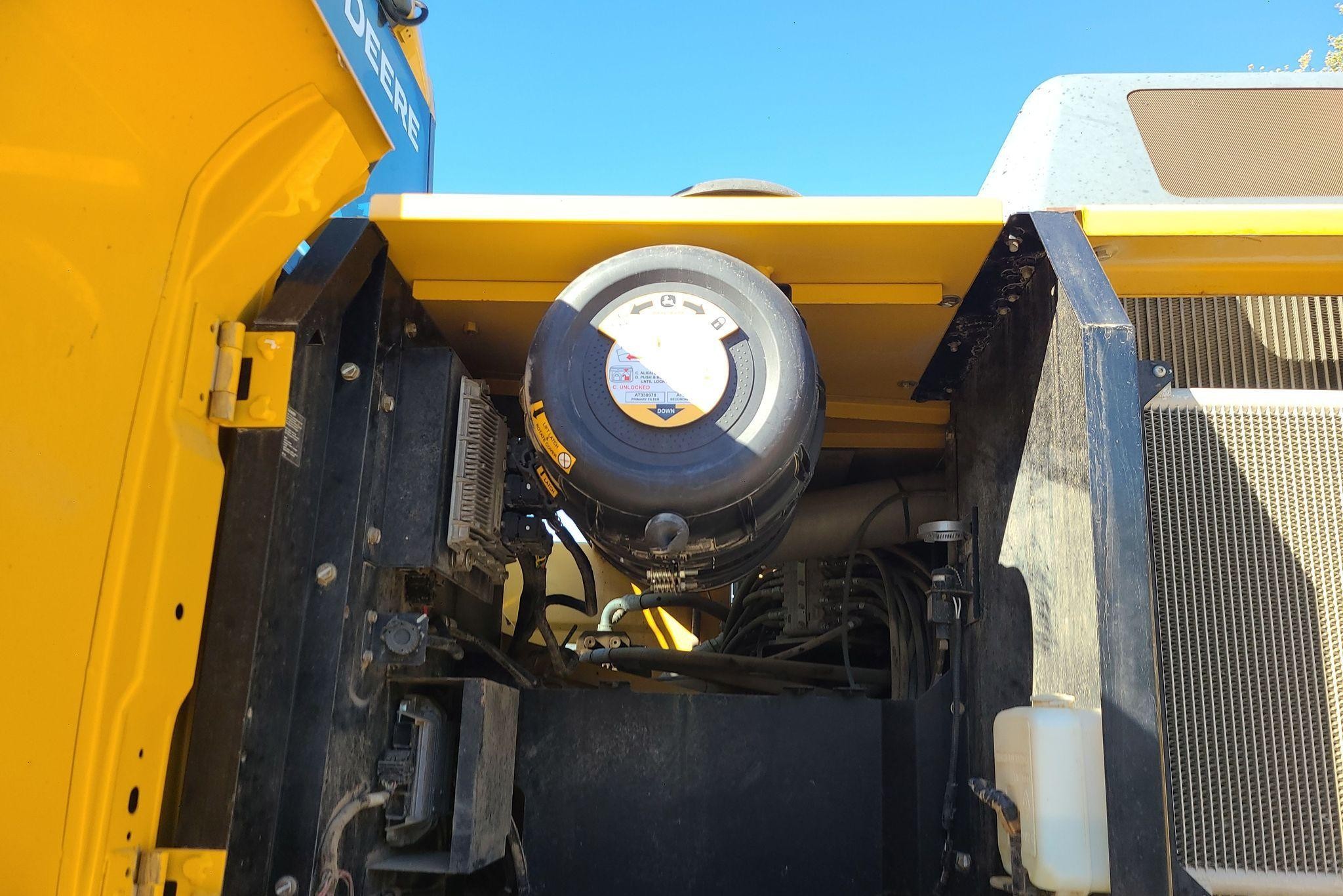 gallery 2014 John Deere 350G LC excavator