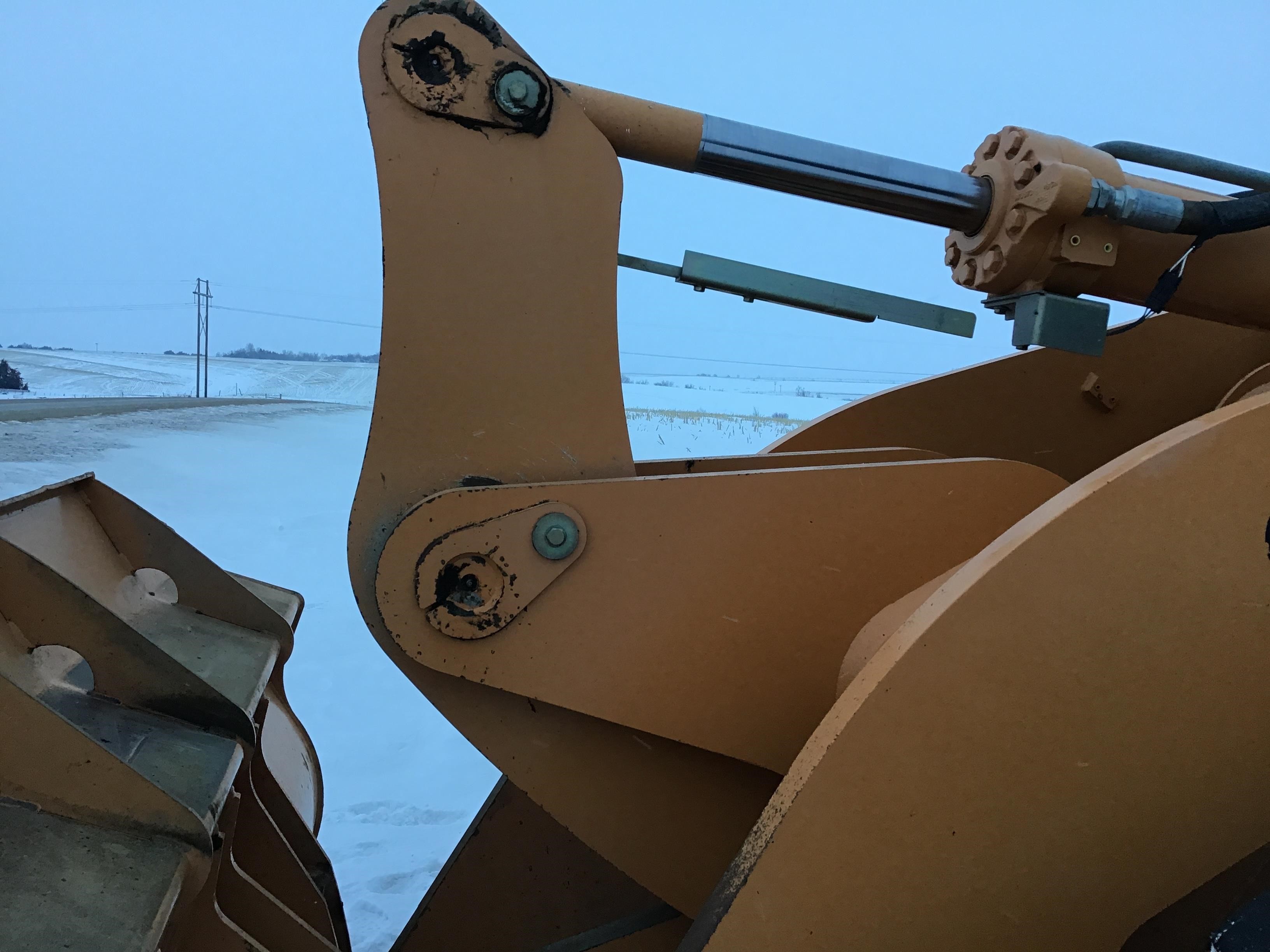 gallery 2010 Case 821E Wheel Loader