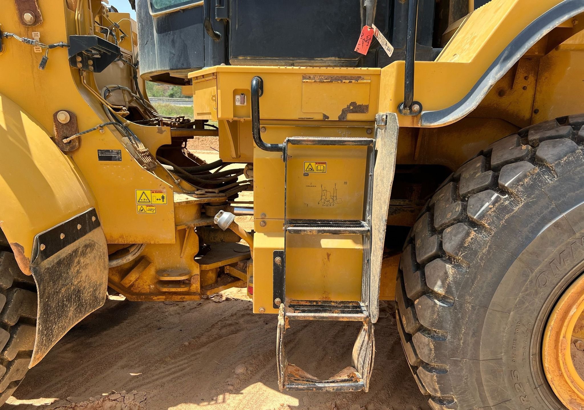 gallery 2013 Caterpillar 966K wheel loader