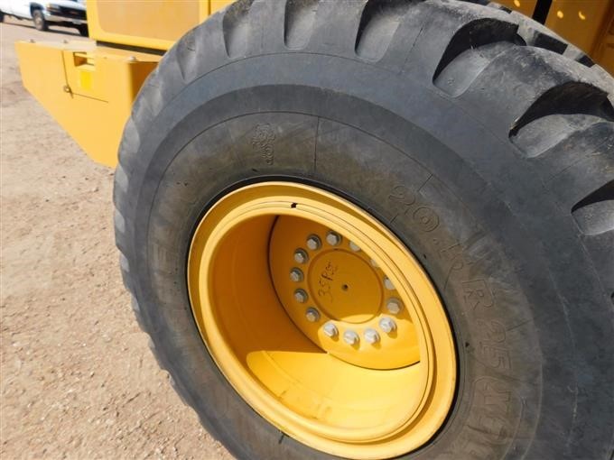 gallery 2014 John Deere 524K High Lift Wheel Loader
