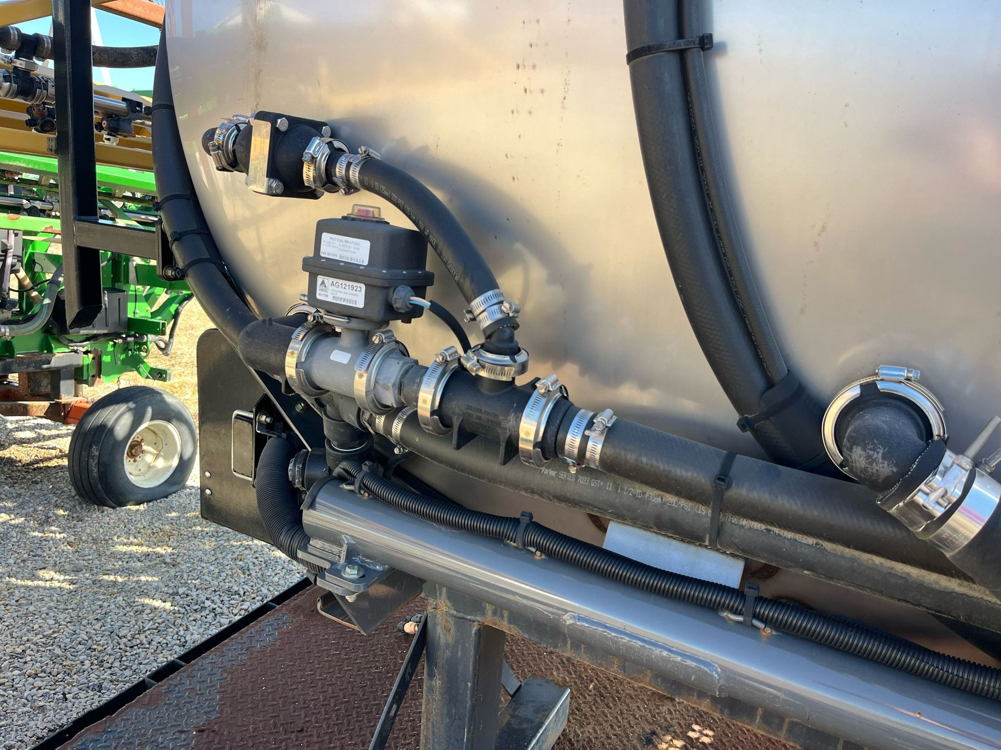 gallery 2013 Rogator RG1100 applicator