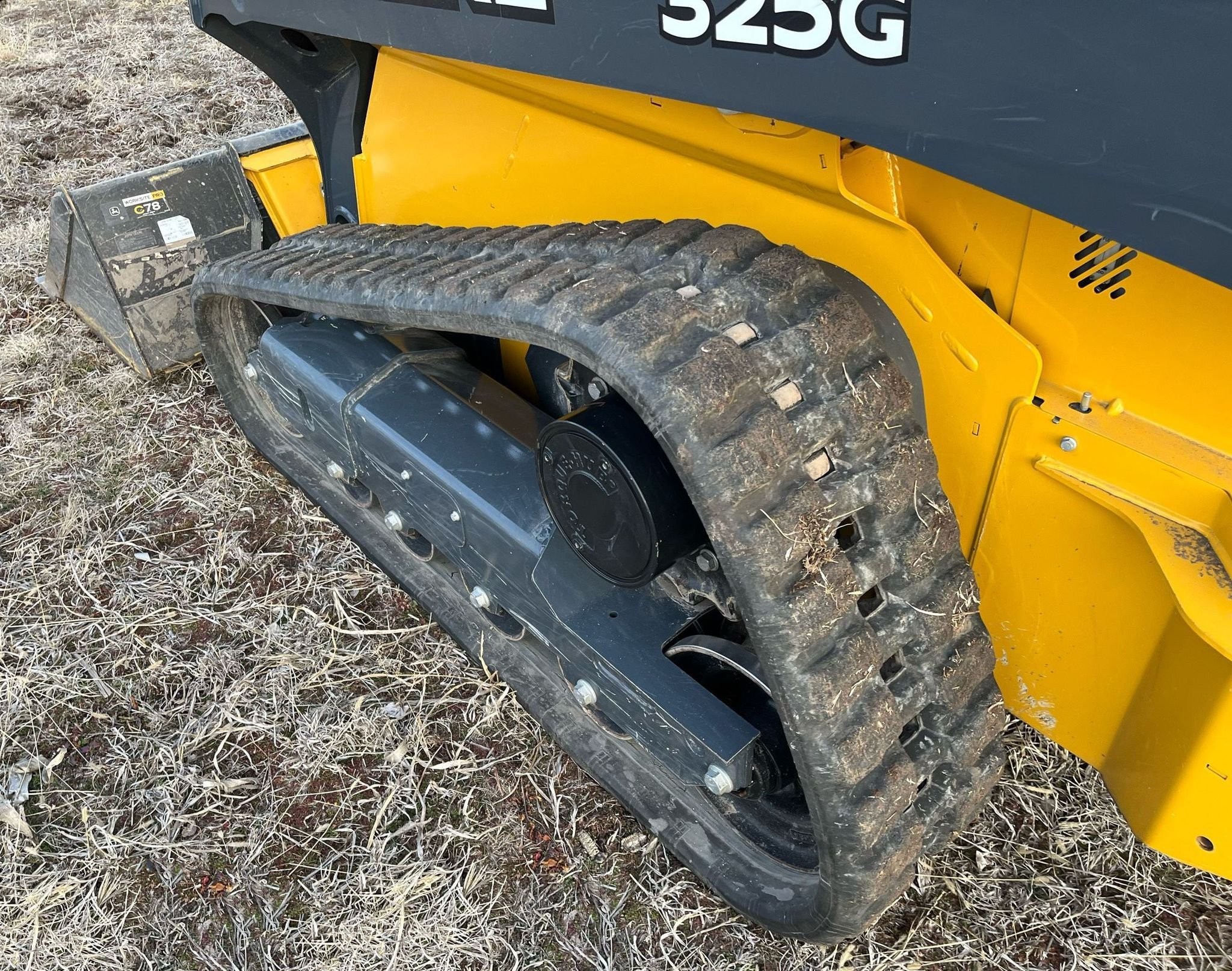 gallery 2019 John Deere 325G tracked skid steer loader