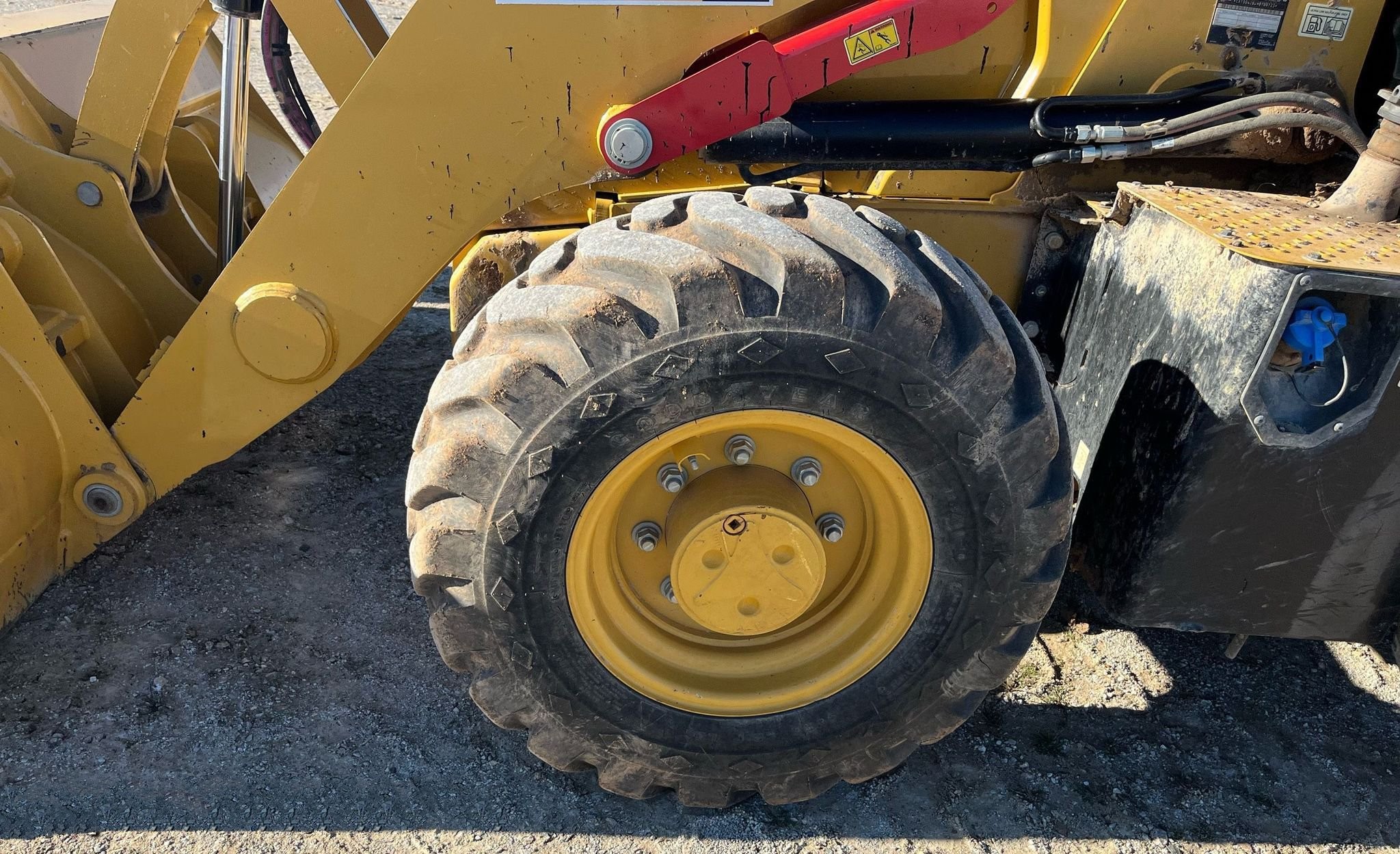gallery 2021 Caterpillar 420ST HRC backhoe