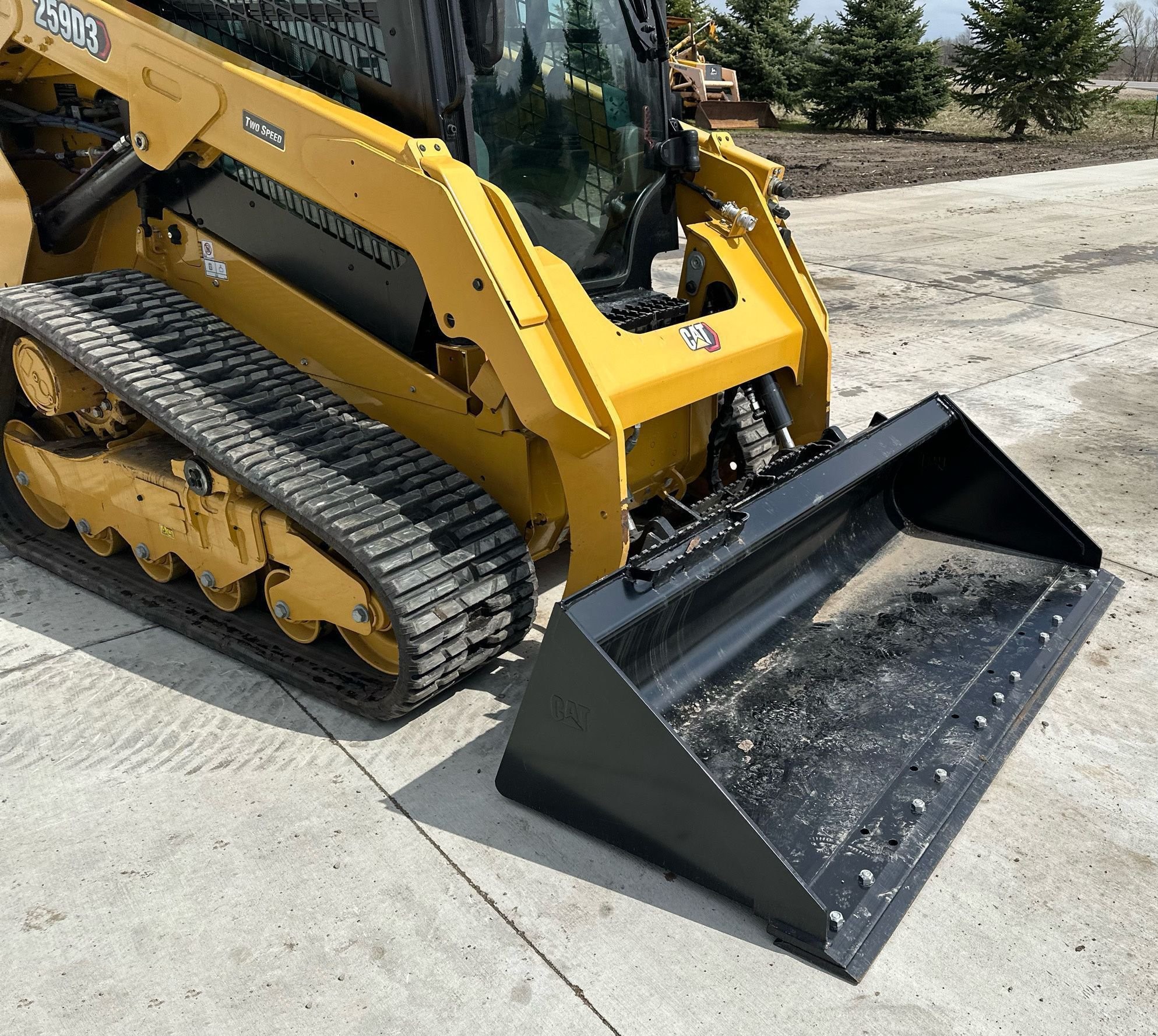 gallery 2022 Caterpillar 259D3 tracked skid steer loader