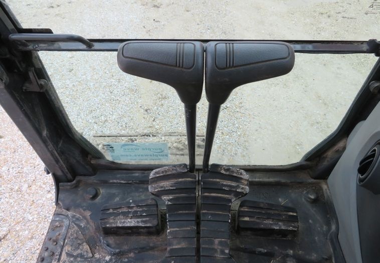 gallery 2014 Doosan DX225LC-3 excavator