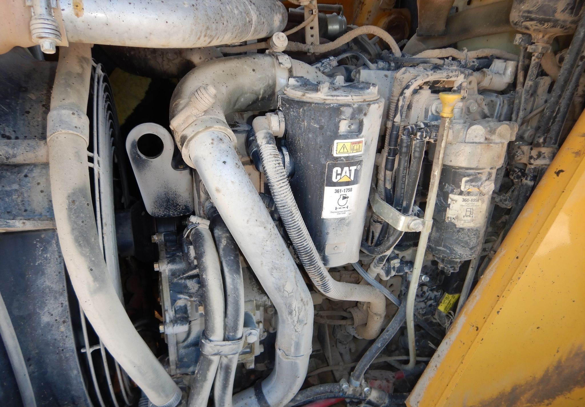 gallery 2014 Caterpillar 420F IT backhoe