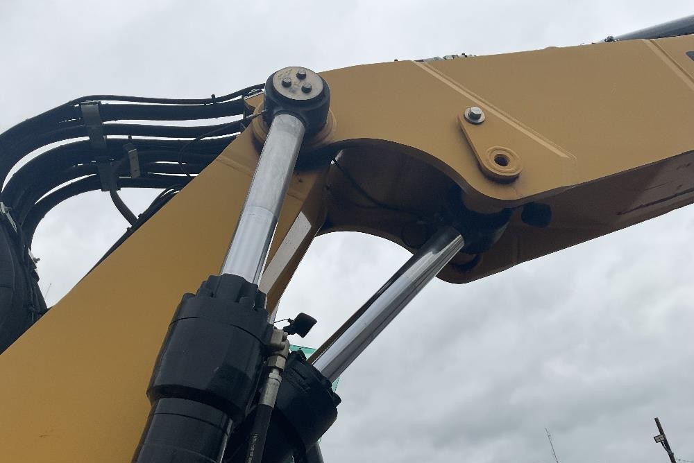 gallery 2011 Caterpillar M322D Wheeled Excavator