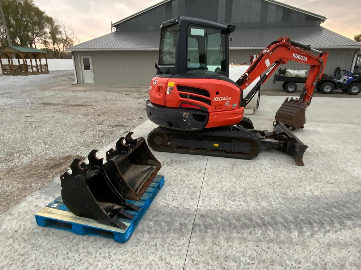 gallery 2016 Kubota KX040-4 Mini Excavator