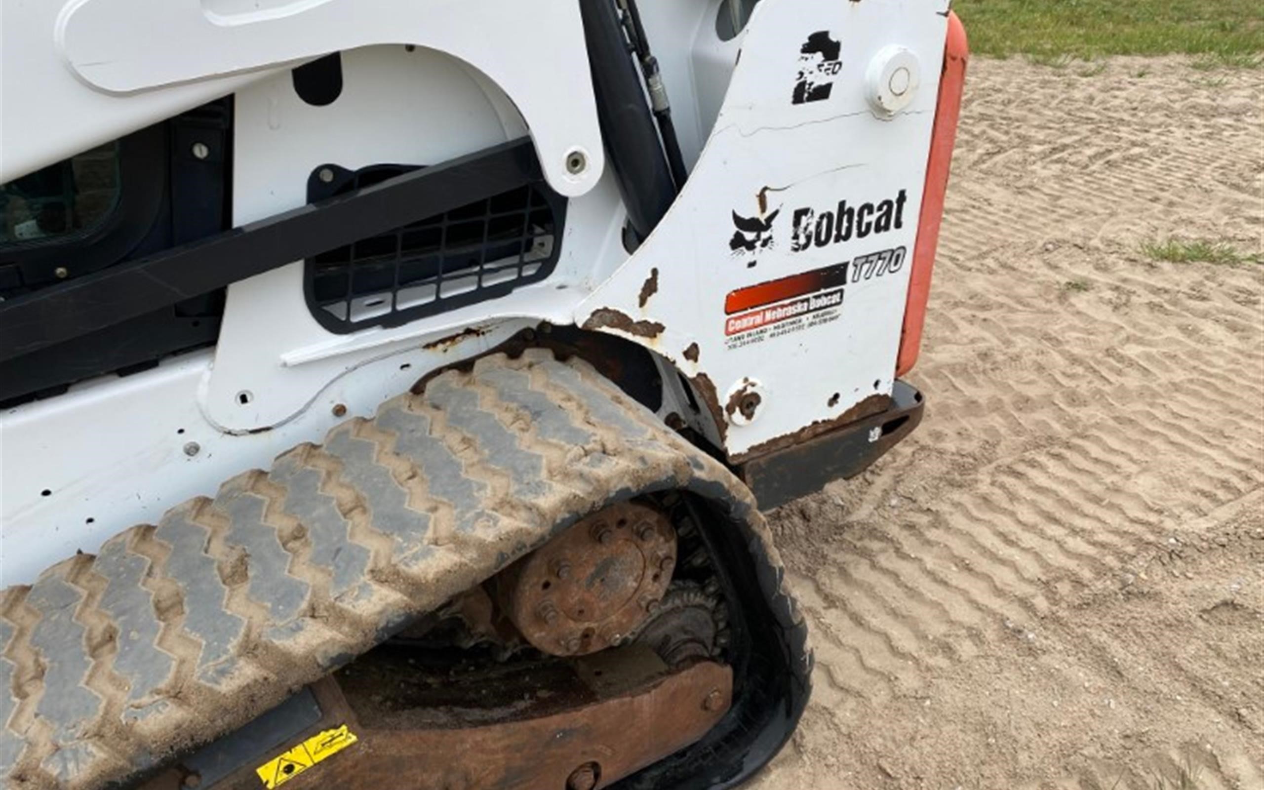 gallery 2015 Bobcat T770 Compact Track Loader