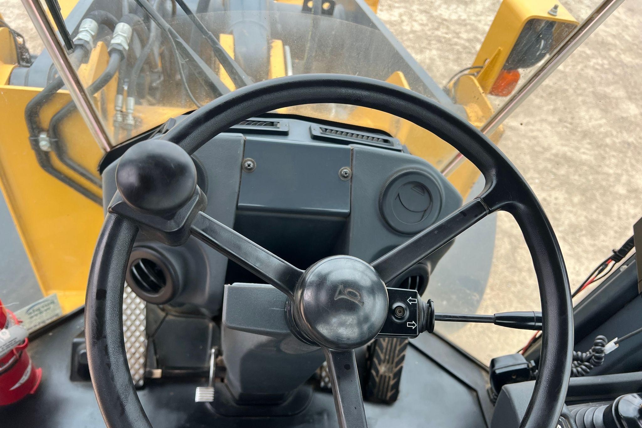 gallery 2014 John Deere 544K wheel loader