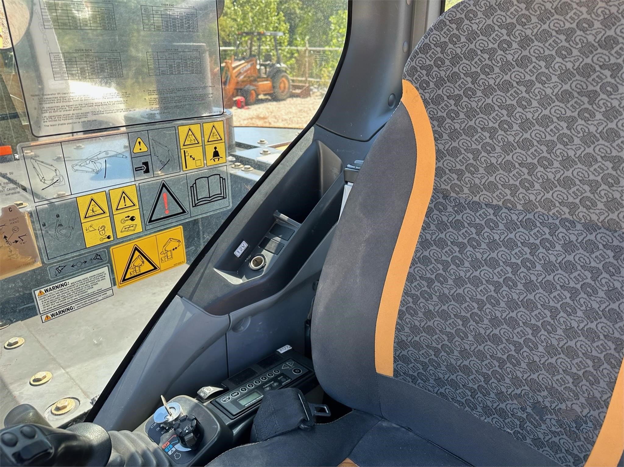 gallery 2019 CASE CX80C