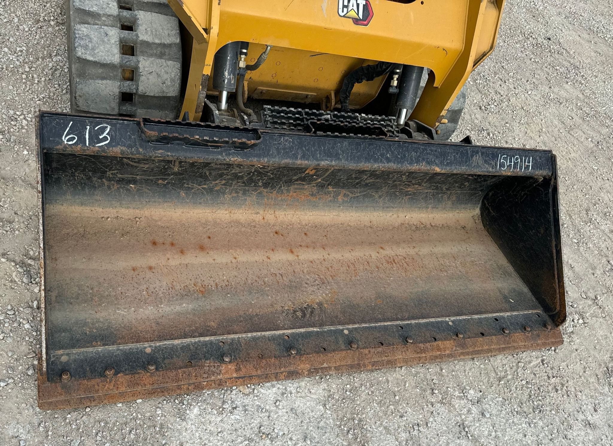 gallery 2019 Caterpillar 259D3 tracked skid steer loader