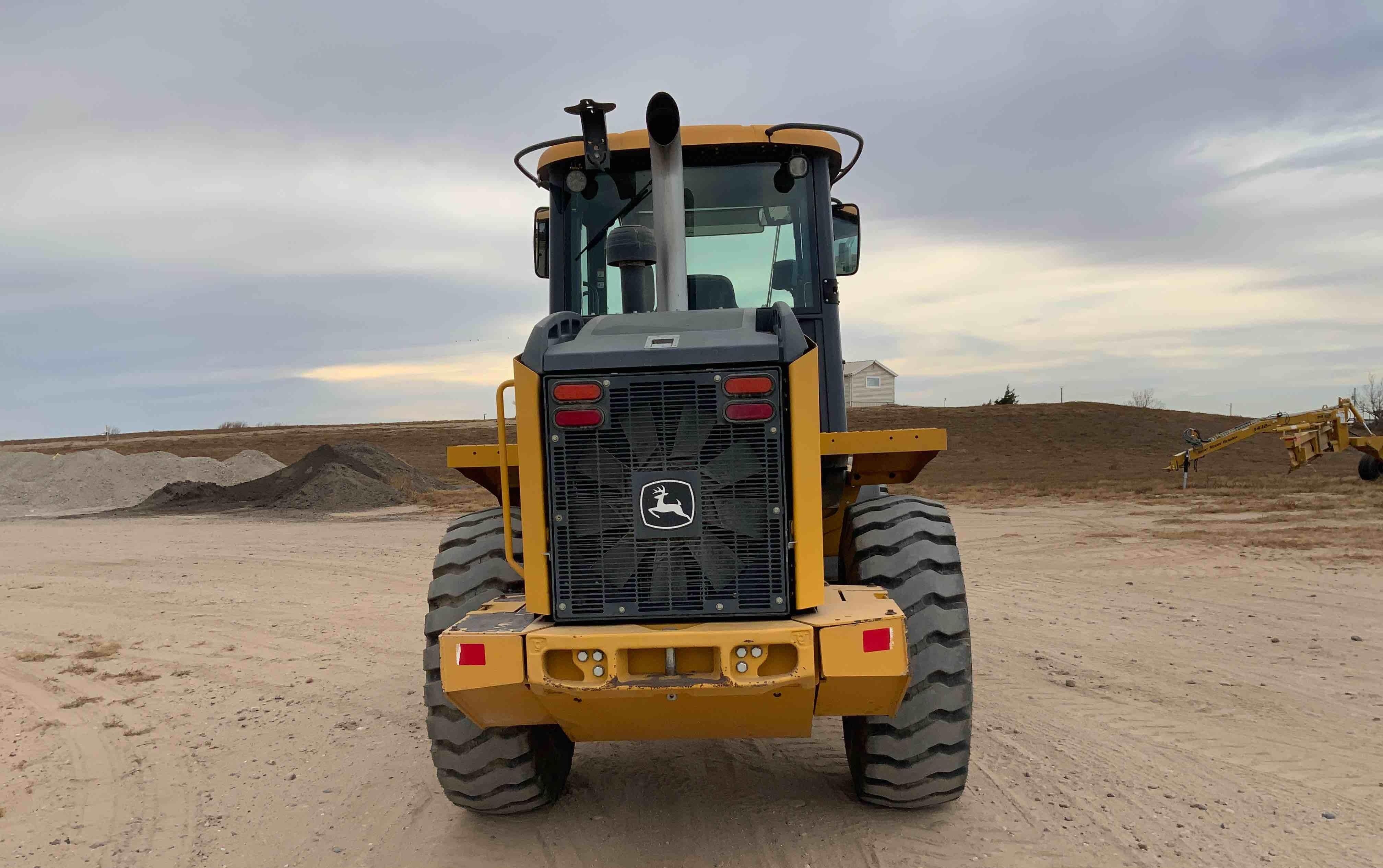 gallery John Deere 444K High Lift Wheel Loader