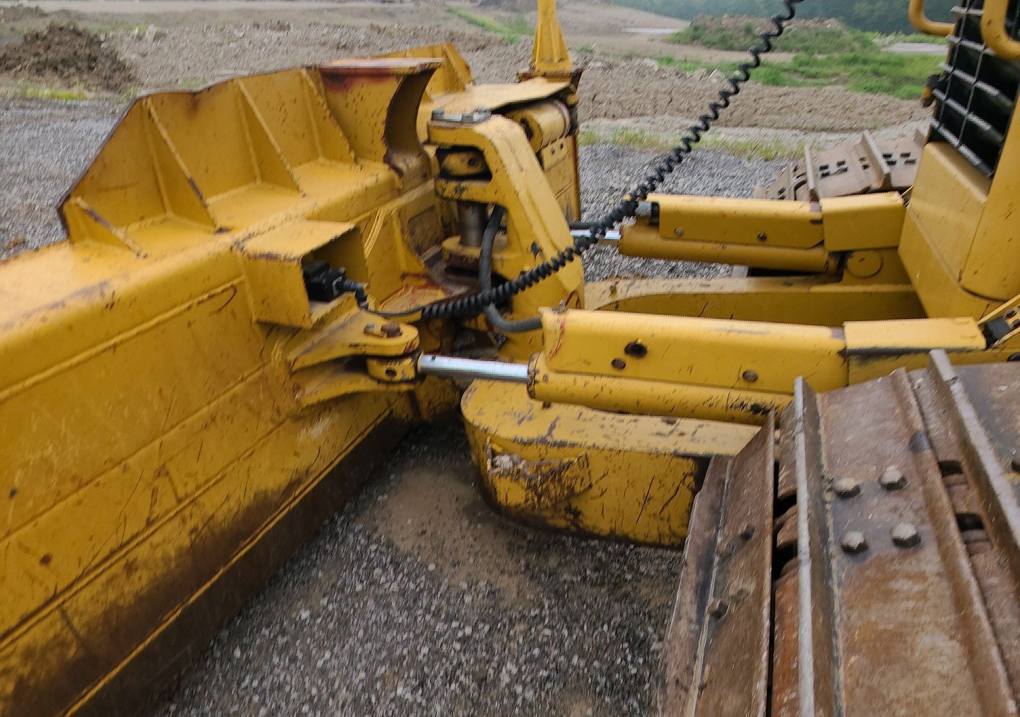 gallery 2010 Caterpillar D6N LGP dozer
