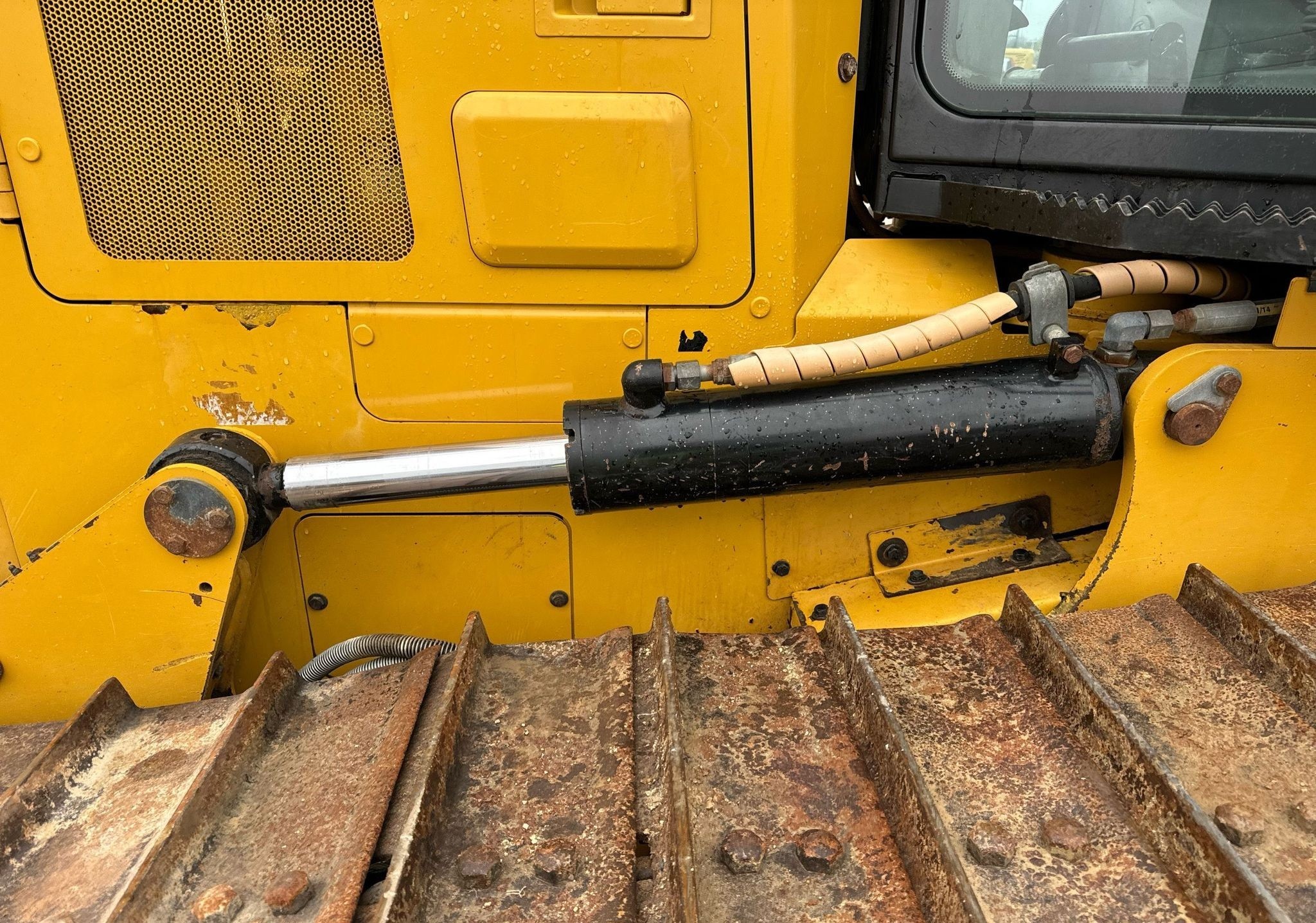 gallery 2016 Caterpillar D6K2 LGP dozer