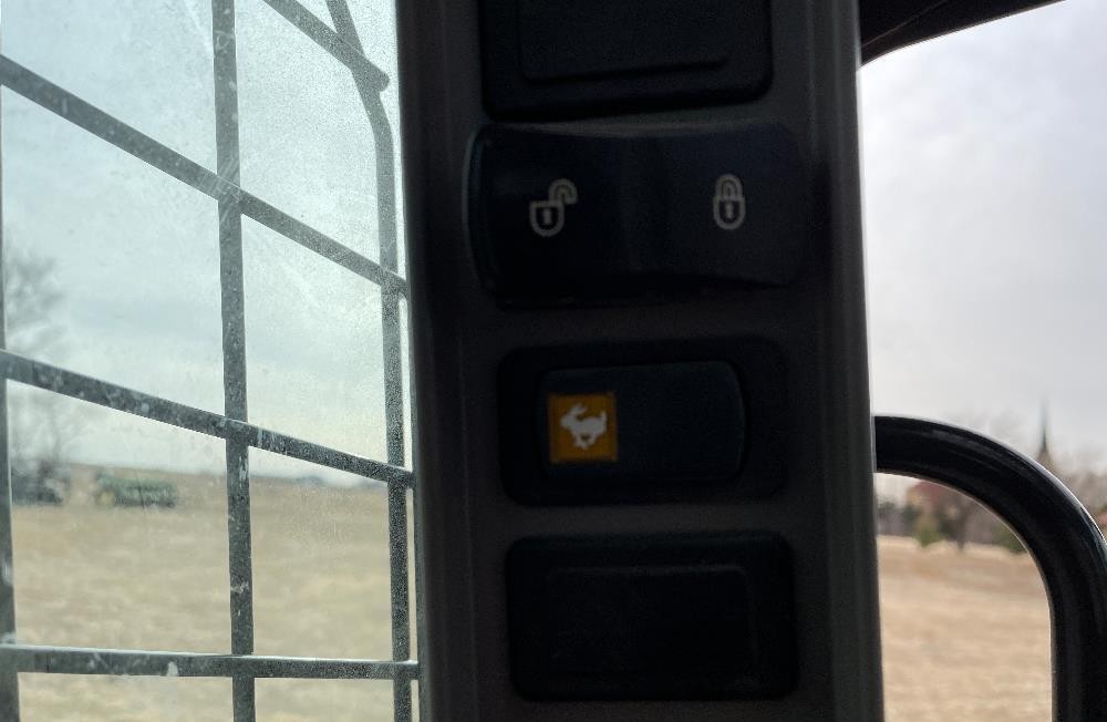 gallery 2020 New Holland L328 Skid Steer
