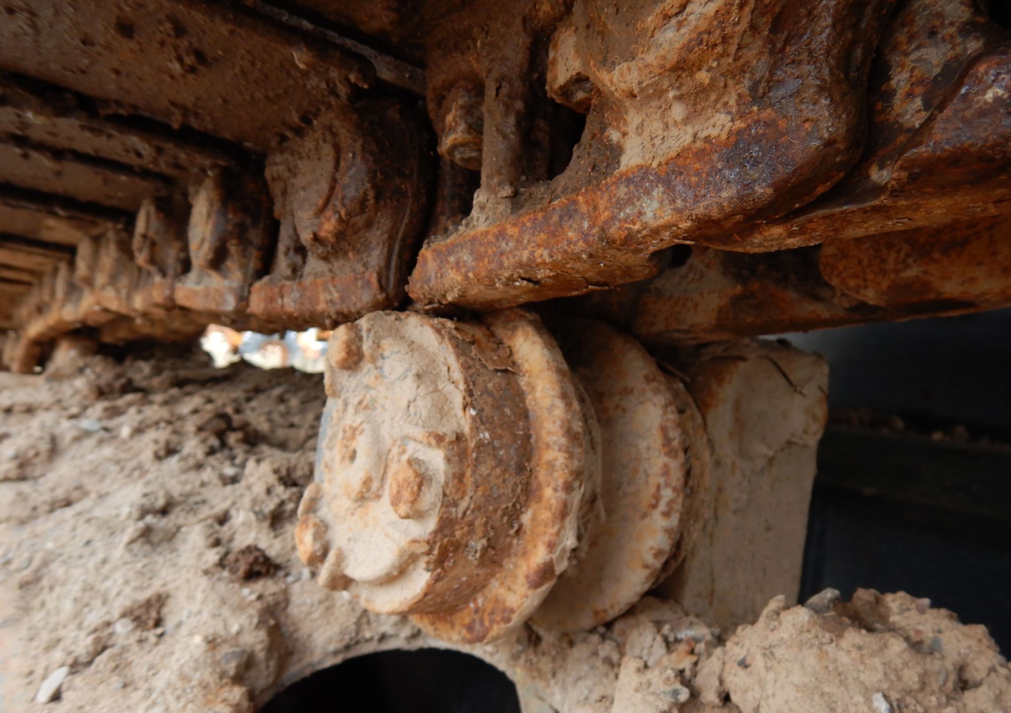 gallery 2014 Doosan DX140LCR excavator