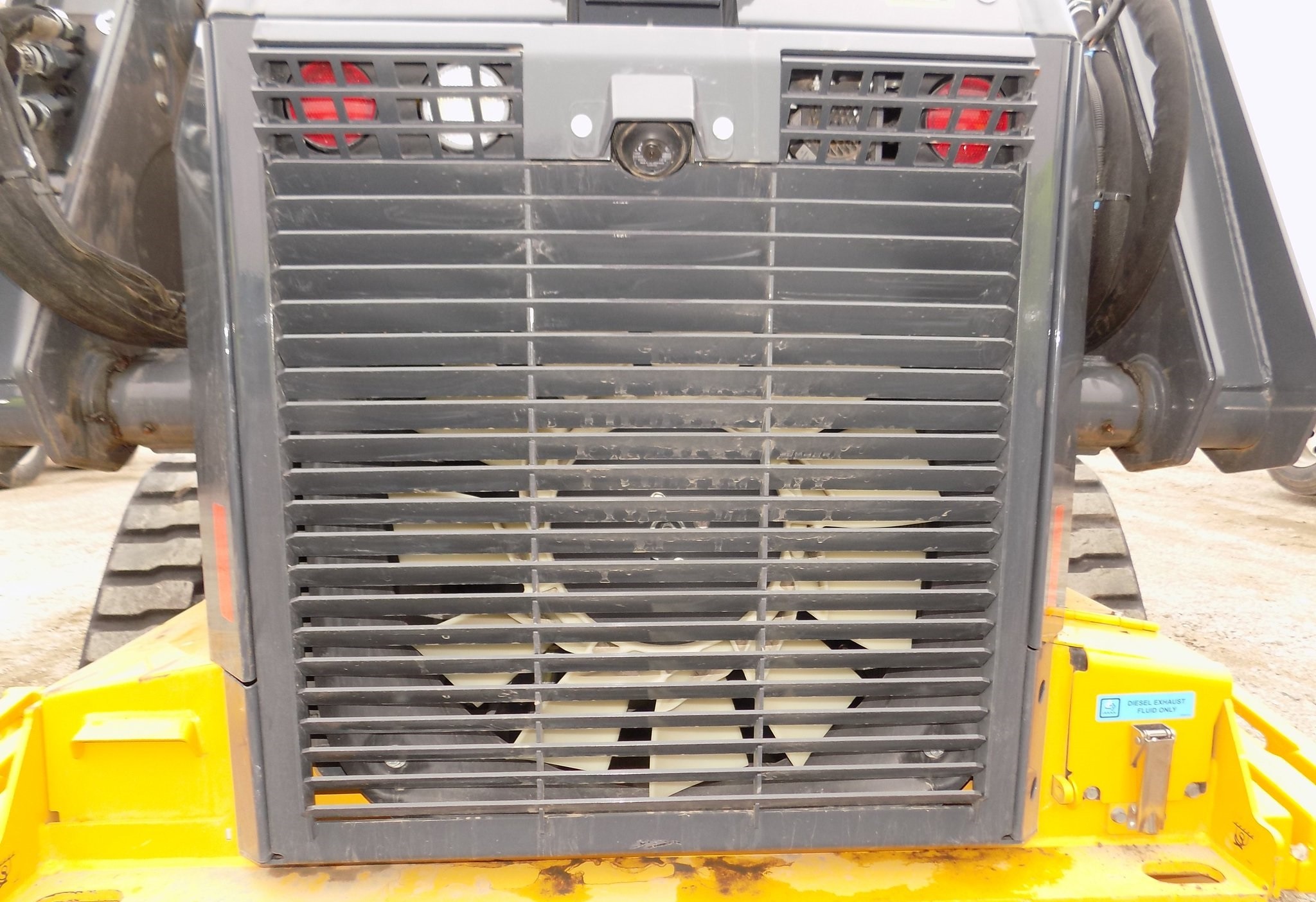gallery 2019 John Deere 333G tracked skid steer loader1