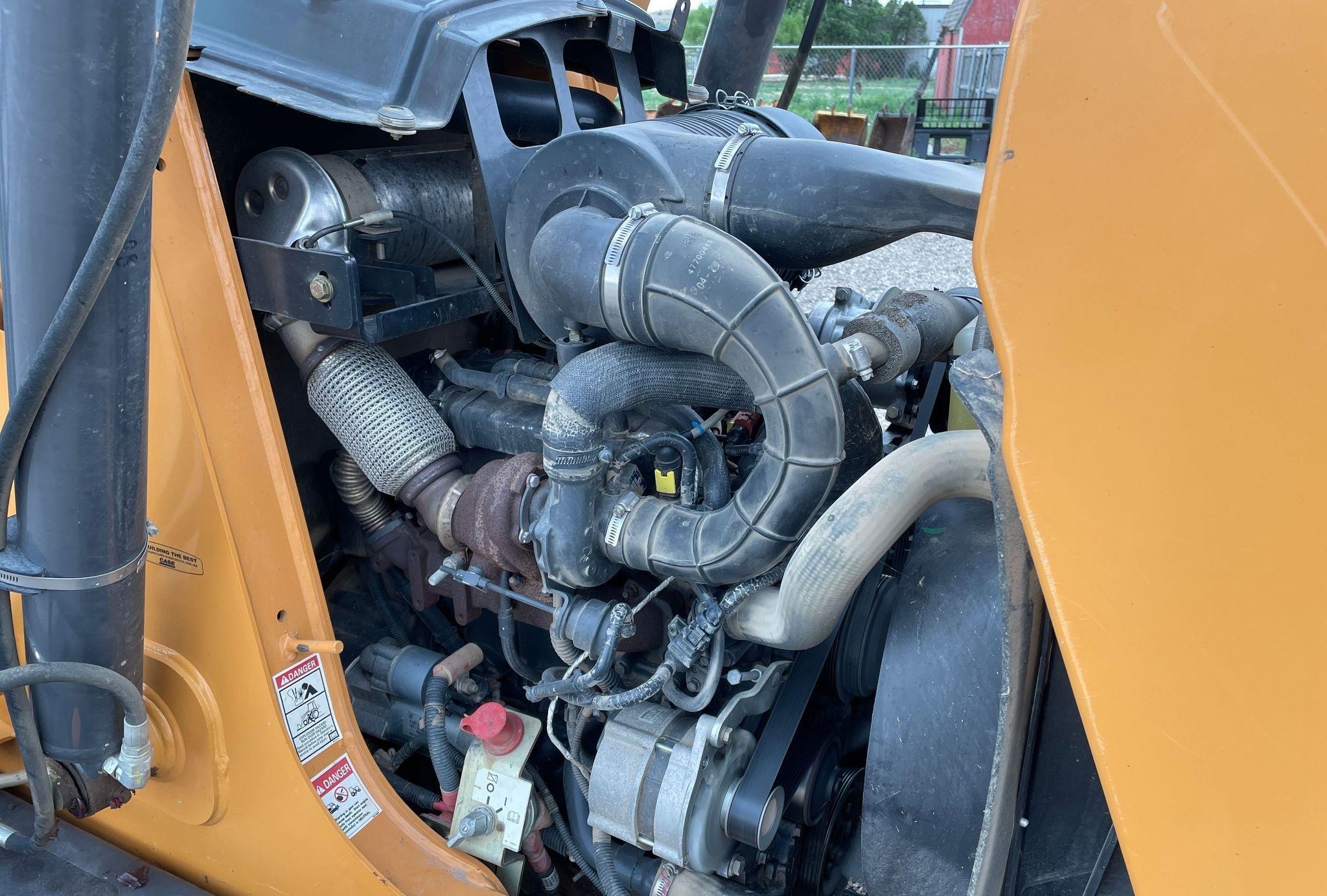 gallery 2018 Case 580N EP  backhoe