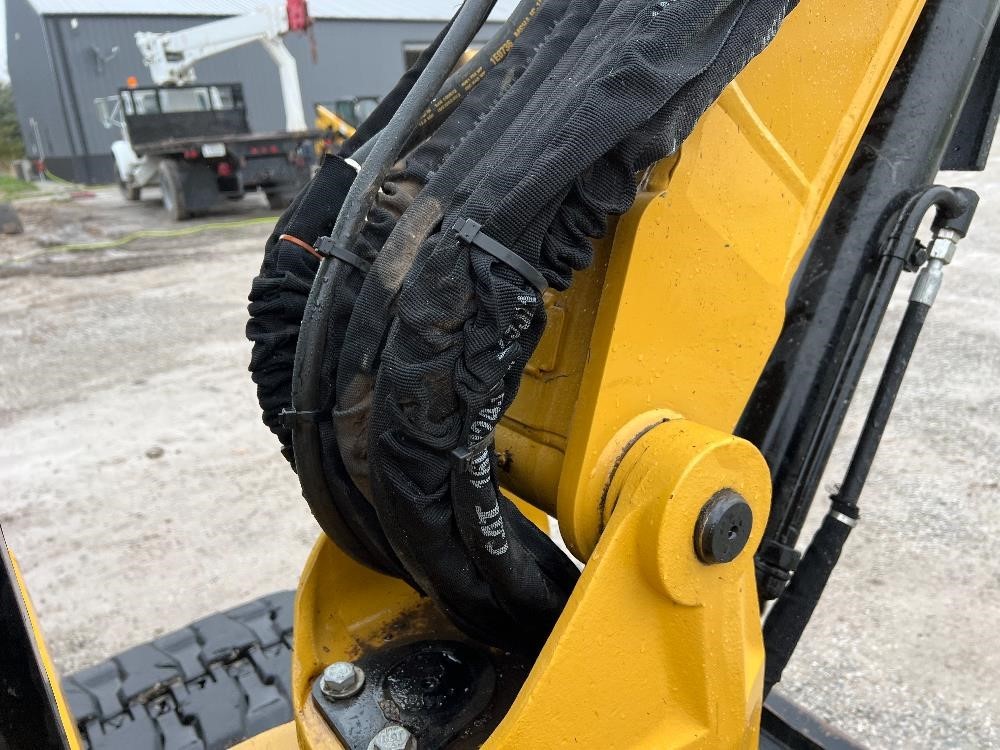 gallery 2018 Caterpillar 305.5E2 Mini Excavator