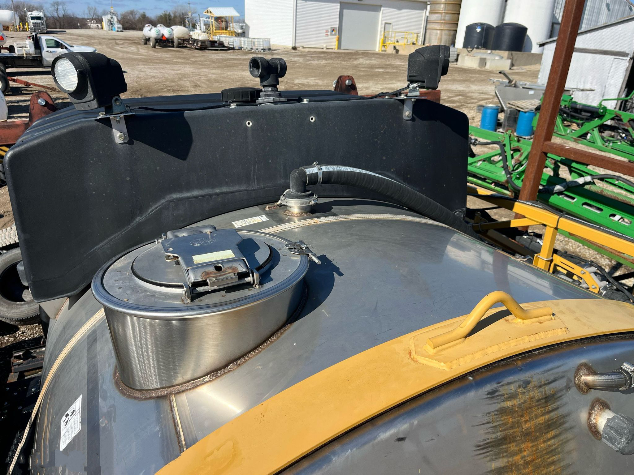 gallery 2013 Rogator RG1100 applicator