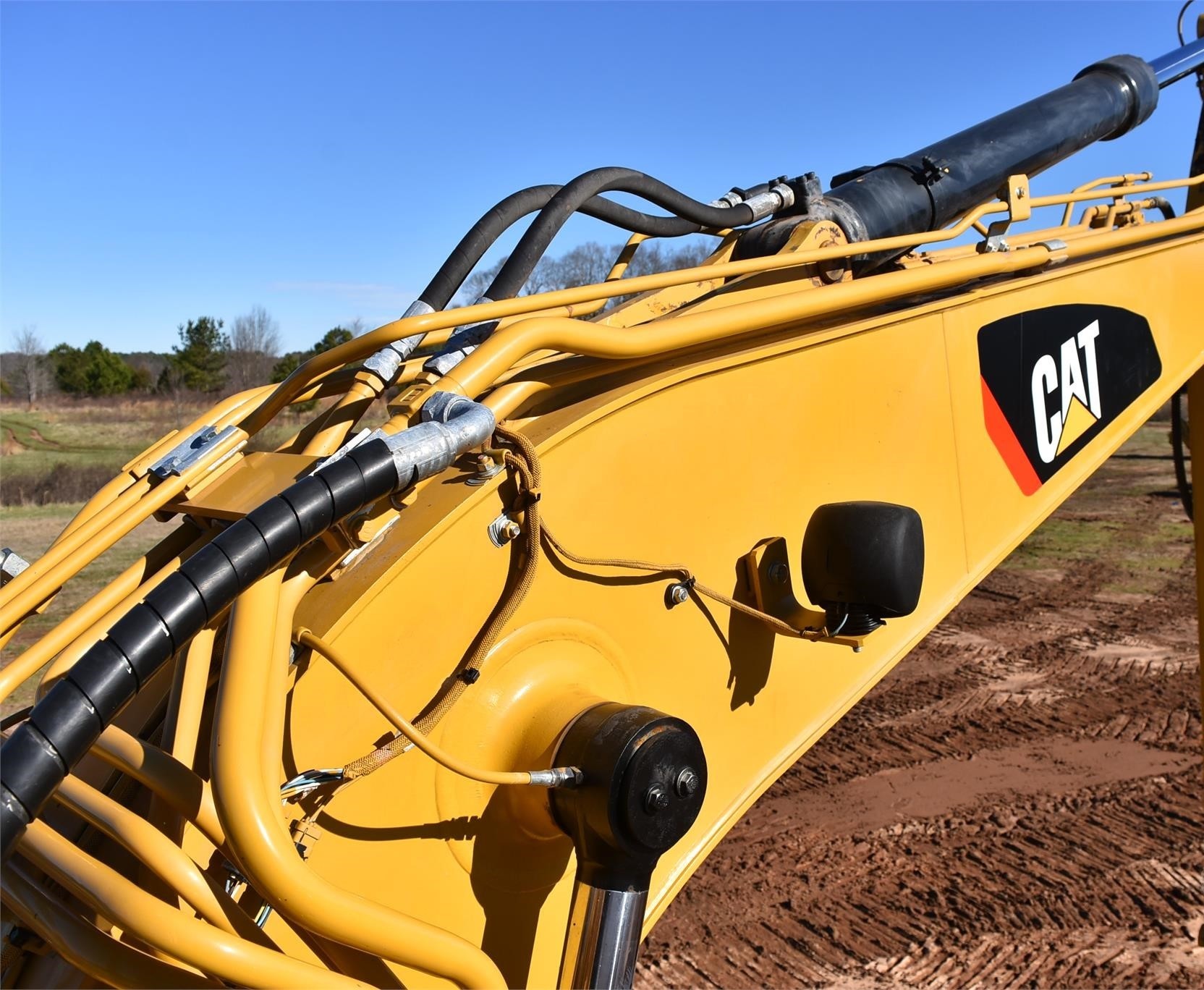 gallery 2018 CATERPILLAR 315F LCR
