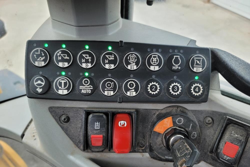 gallery 2016 Caterpillar 926M Wheel Loader W4-IN-1 Bucket