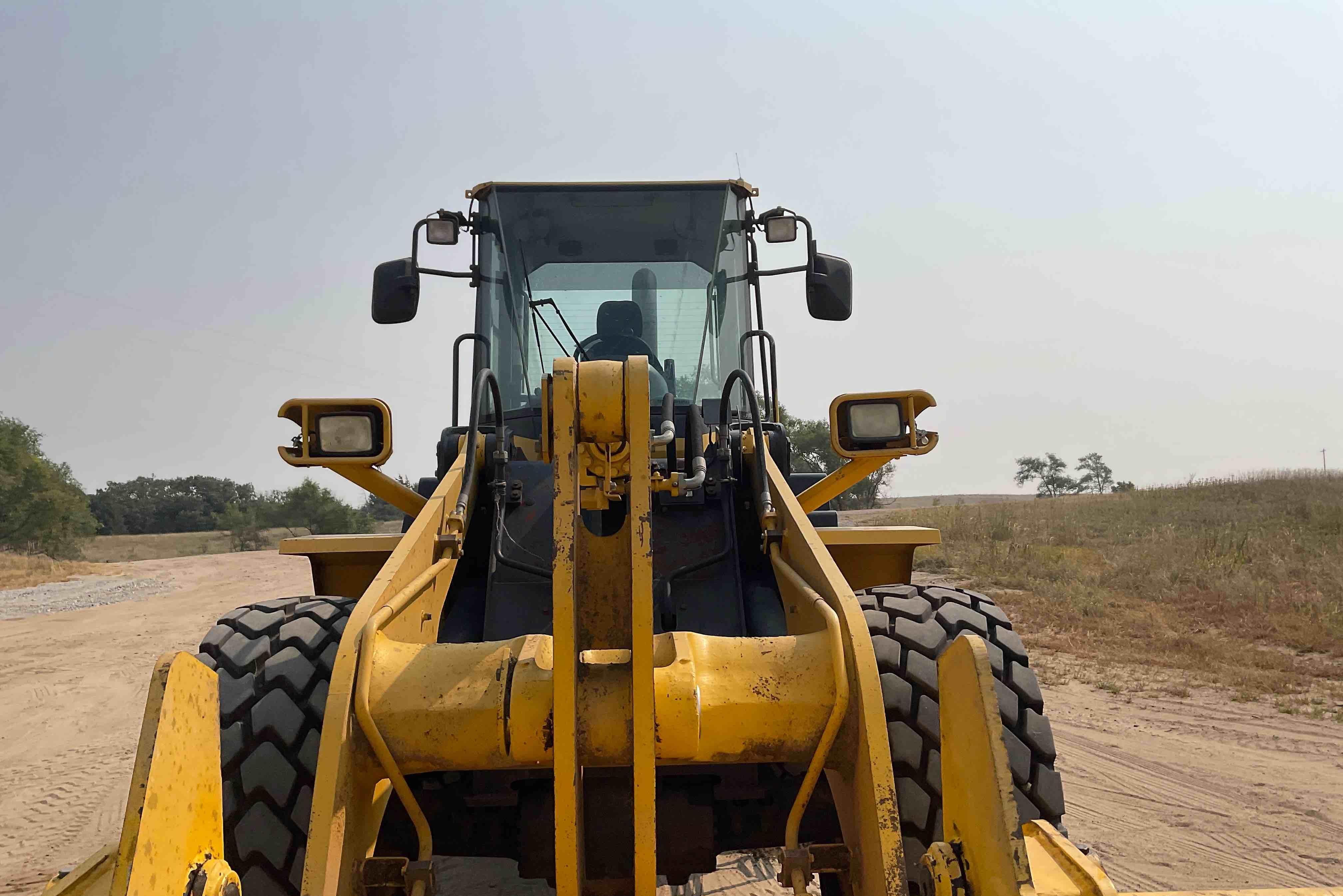 gallery 2008 Komatsu WA320-5L Wheel Loader W/Grapple