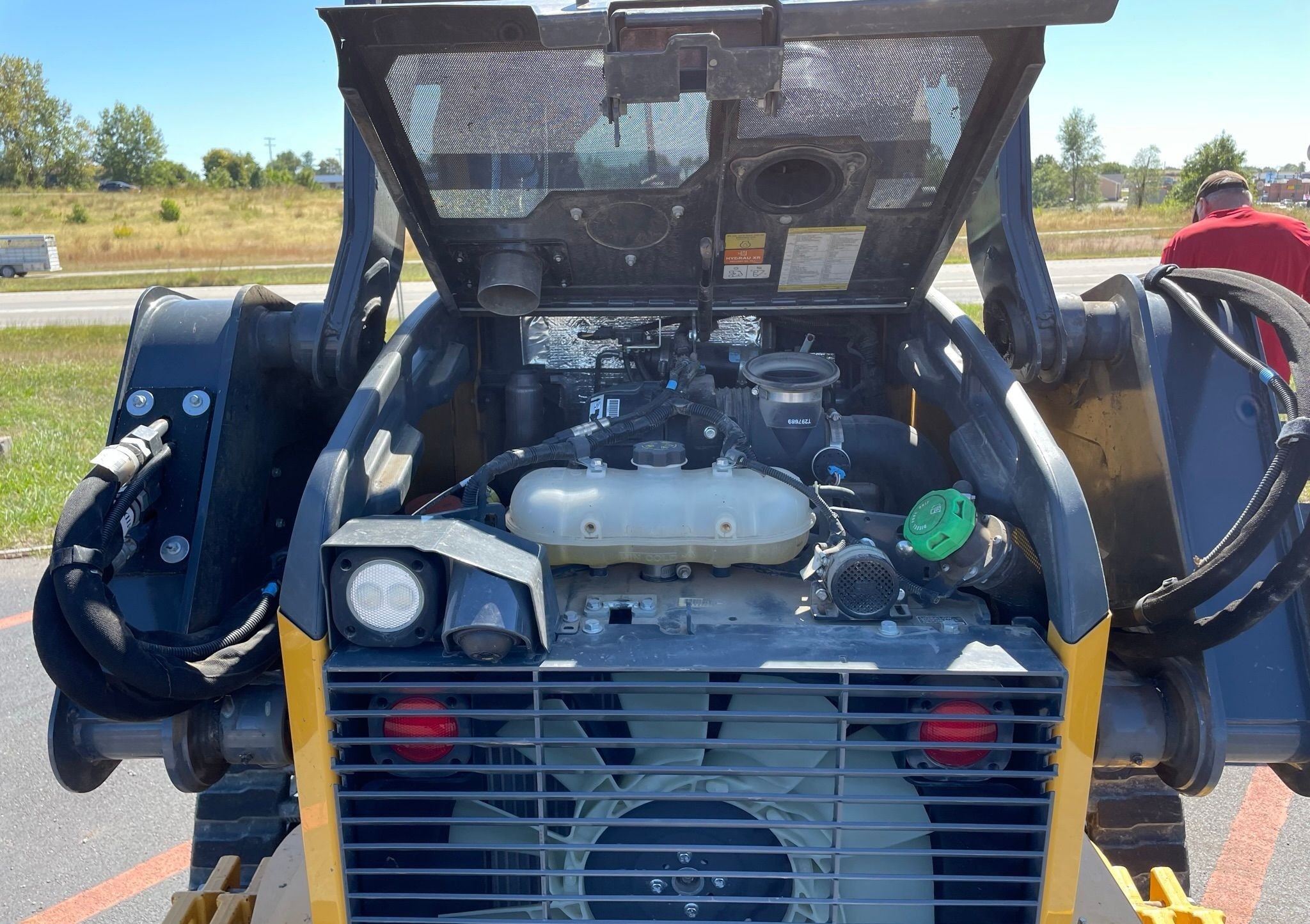 gallery 2021 John Deere 325G tracked skid steer loader