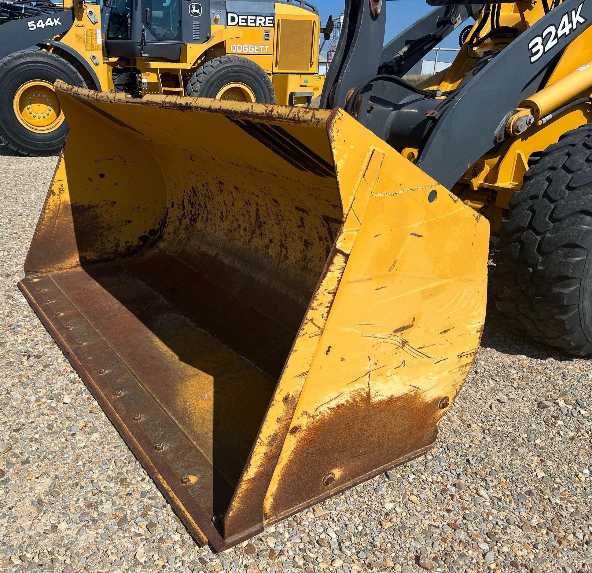 gallery 2016 John Deere 324K wheel loader
