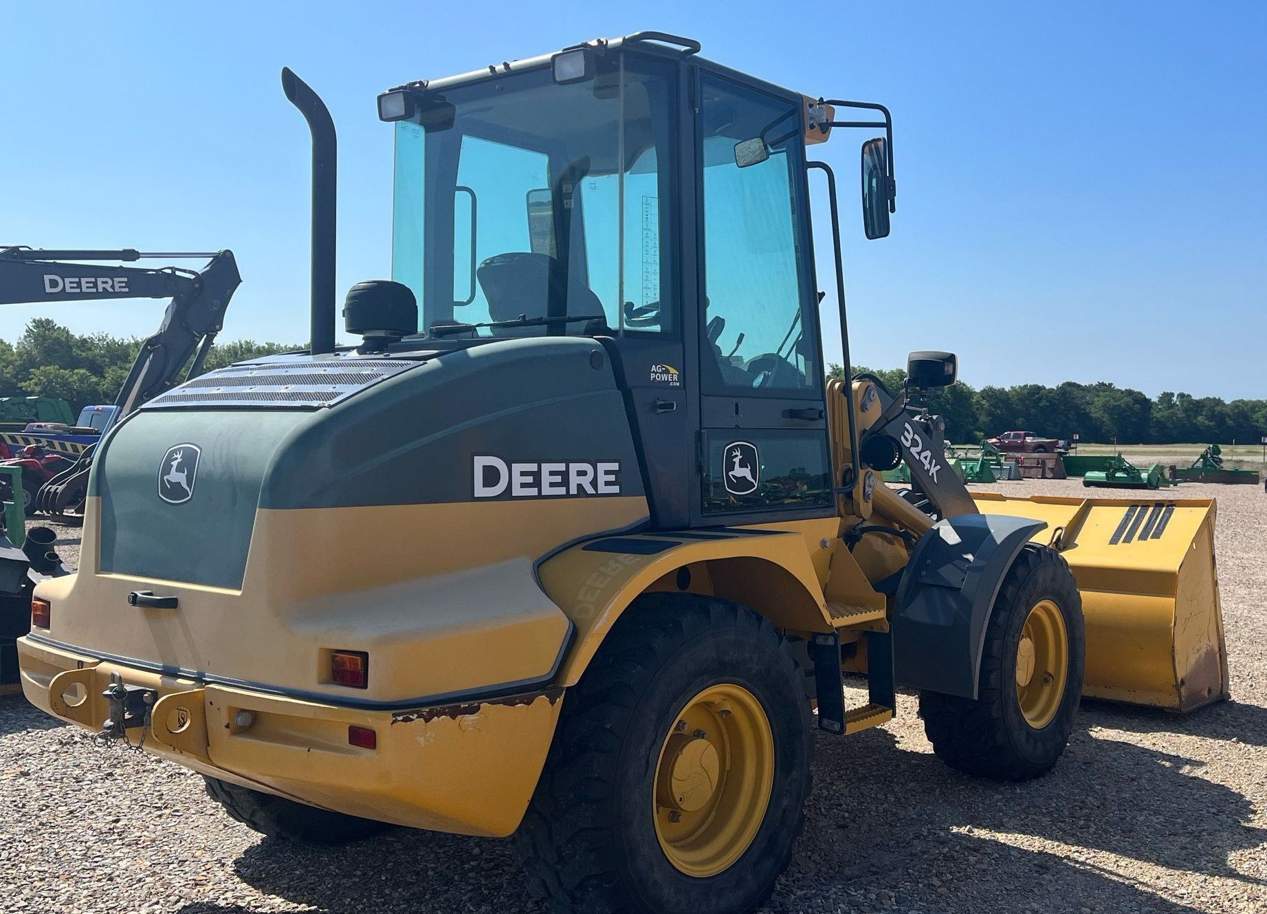 gallery 2016 John Deere 324K wheel loader