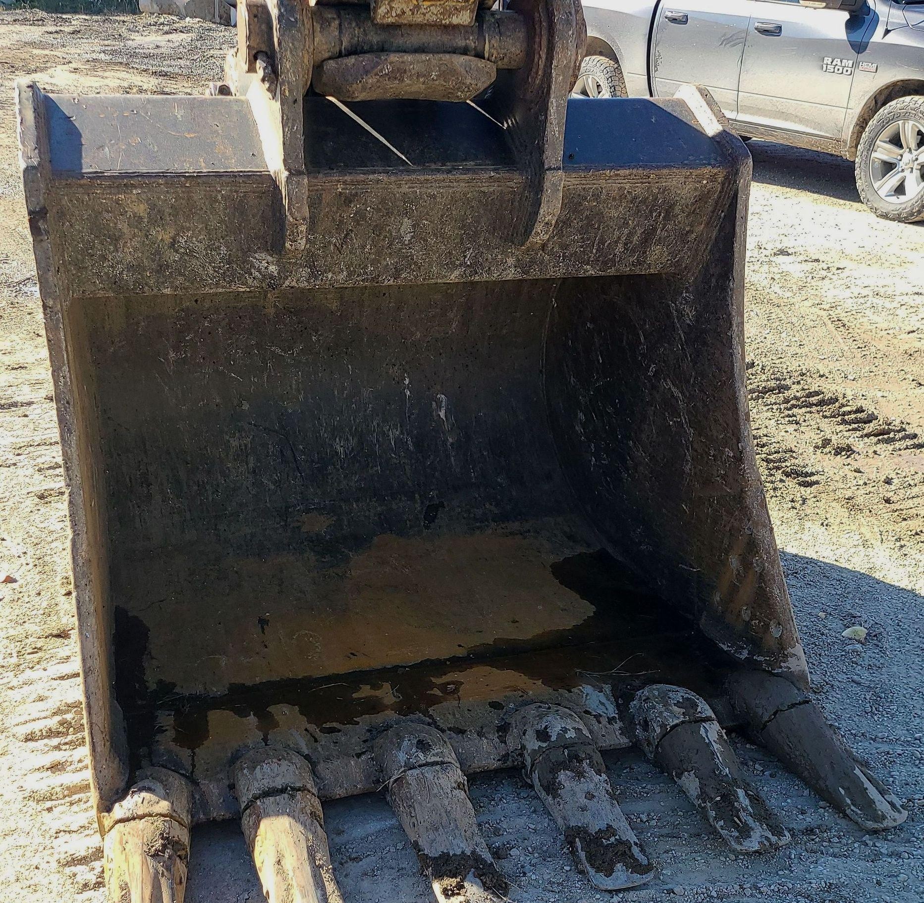 gallery 2014 John Deere 350G LC excavator