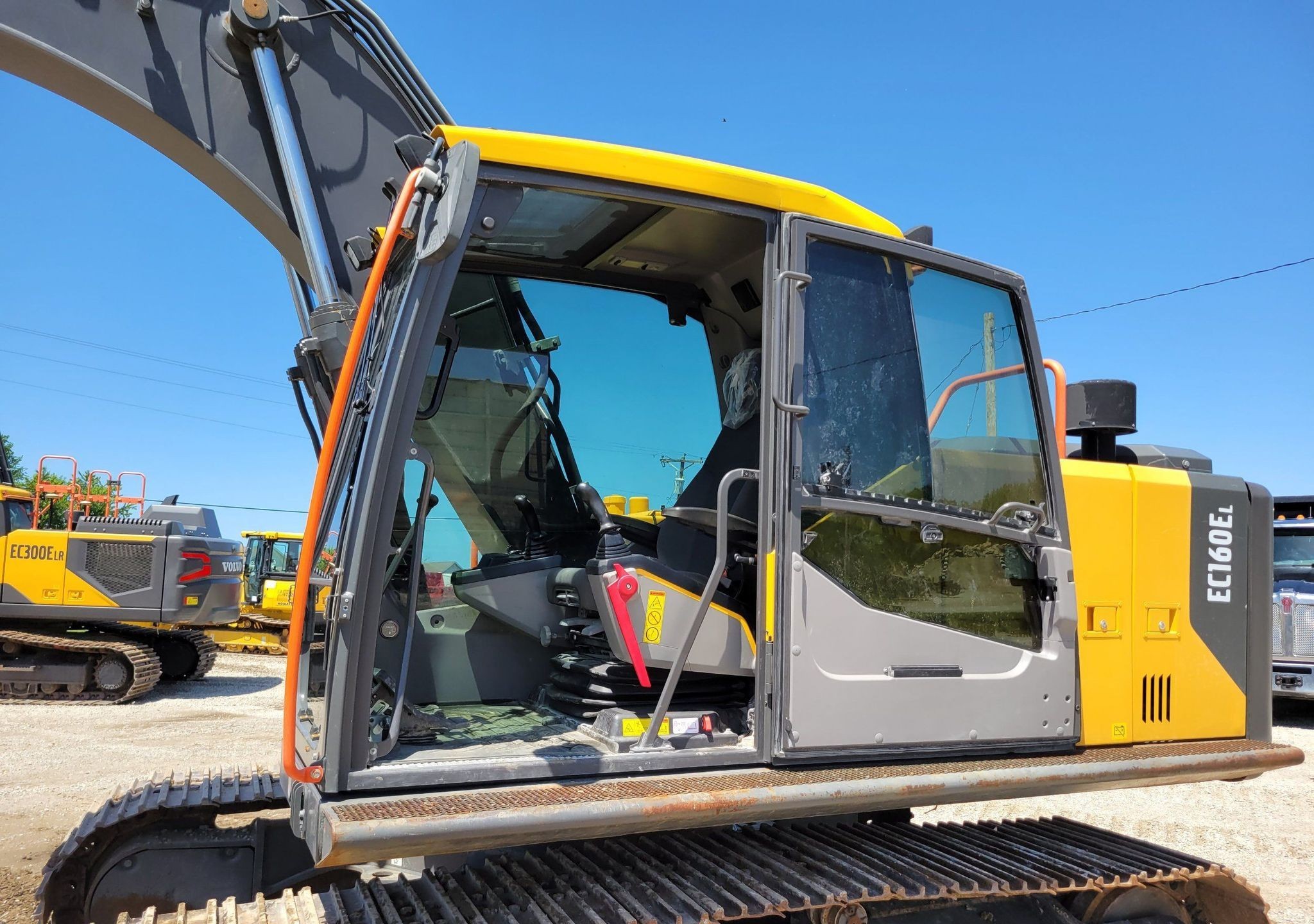 gallery 2020 Volvo EC160EL excavator