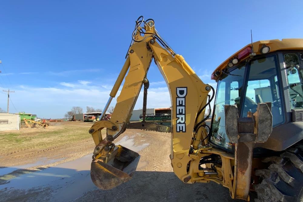 gallery 2006 John Deere 410G 4x4 Loader Backhoe WExtendahoe