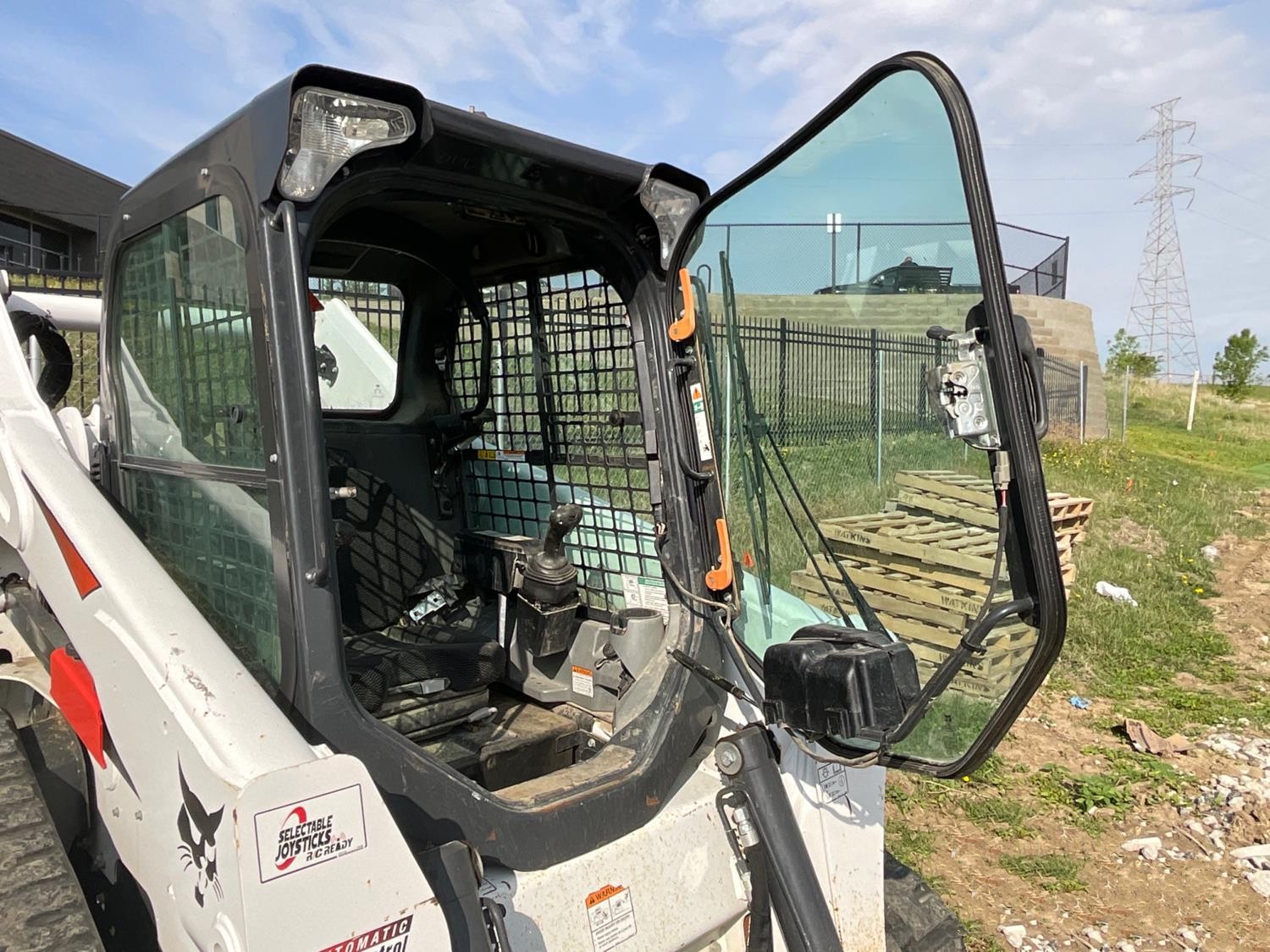 gallery 2020 Bobcat T870 Track Loader