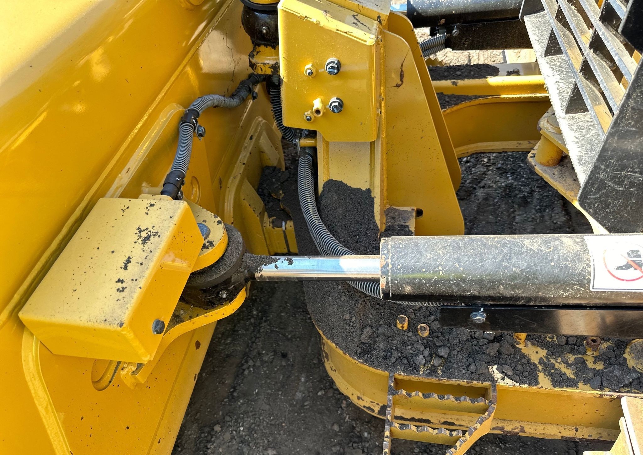 gallery 2019 Caterpillar D5K2 LGP dozer